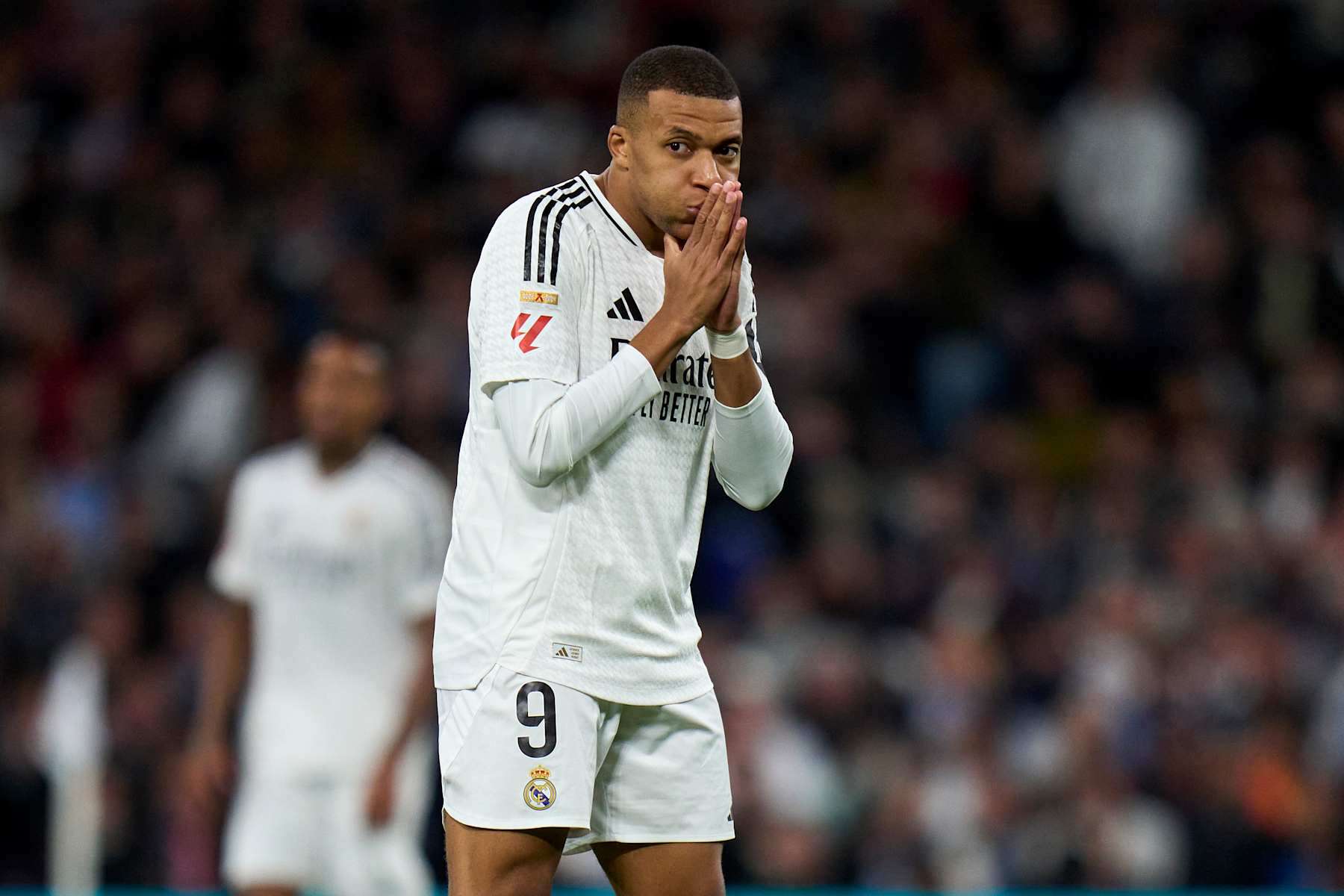 MADRID, SPAIN - OCTOBER 26: Kylian Mbappe of Real Madrid CF reacts to a missed chance during the LaLiga match between Real Madrid CF and FC Barcelona at Estadio Santiago Bernabeu on October 26, 2024 in Madrid, Spain. (Photo by Diego Souto/Getty Images)