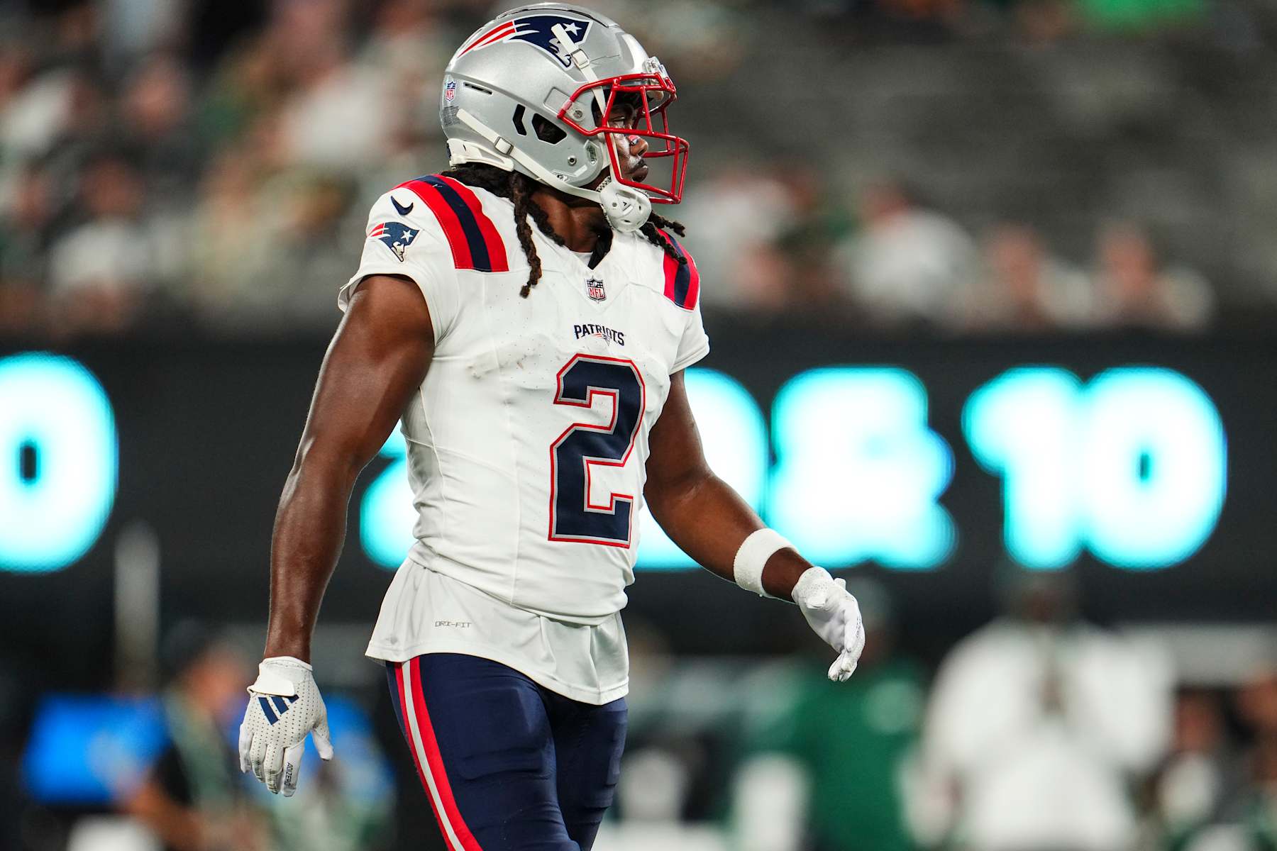 EAST RUTHERFORD, NJ - SEPTEMBER 19: K.J. Osborn #2 of the New England Patriots lines up before the snap during an NFL football game against the New York Jets at MetLife Stadium on September 19, 2024 in East Rutherford, New Jersey. (Photo by Cooper Neill/Getty Images)