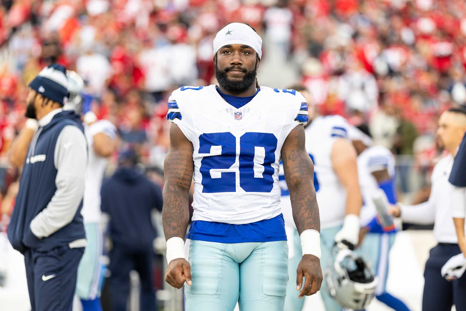 SANTA CLARA, CALIFORNIA - OCTOBER 27: Dalvin Cook #20 of the Dallas Cowboys looks on during the national anthem during an NFL Football game against the San Francisco 49ers at Levi's Stadium on October 27, 2024 in Santa Clara, California. (Photo by Michael Owens/Getty Images)