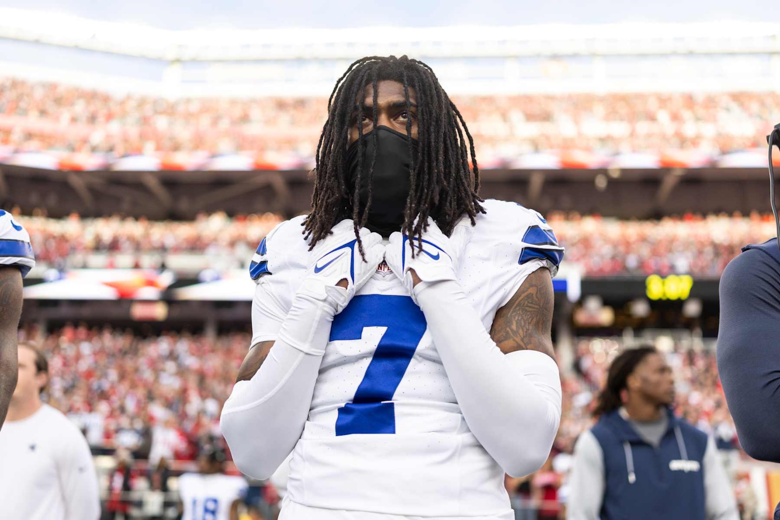 SANTA CLARA, CALIFORNIA - OCTOBER 27: Trevon Diggs #7 of the Dallas Cowboys looks on during the national anthem prior to an NFL Football game against the San Francisco 49ers at Levi's Stadium on October 27, 2024 in Santa Clara, California. (Photo by Michael Owens/Getty Images) SANTA CLARA, CALIFORNIA - OCTOBER 27: Trevon Diggs #7 of the Dallas Cowboys looks on during the national anthem prior to an NFL Football game against the San Francisco 49ers at Levi's Stadium on October 27, 2024 in Santa Clara, California. (Photo by Michael Owens/Getty Images)