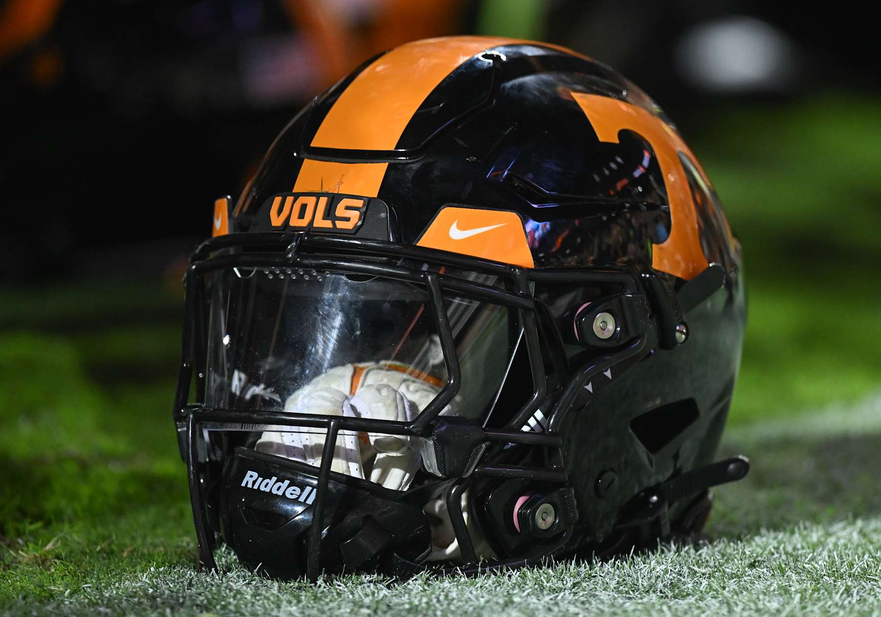 KNOXVILLE, TN - SEPTEMBER 30: Tennessee Volunteers helmet sits on the field during a college football game between the Tennessee Volunteers and the South Carolina Gamecocks on September 30, 2023, at Neyland Stadium, in Knoxville, TN. (Photo by Bryan Lynn/Icon Sportswire via Getty Images)