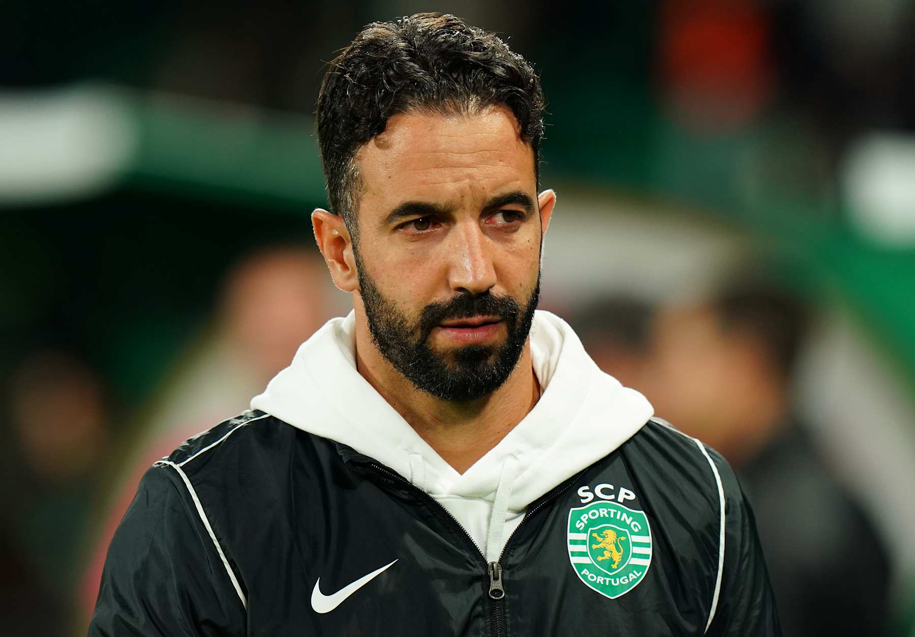 LISBON, PORTUGAL - OCTOBER 29: Head Coach Ruben Amorim of Sporting CP before the start of the Allianz Cup match between Sporting CP and CD Nacional at Estadio Jose Alvalade on October 29, 2024 in Lisbon, Portugal. (Photo by Gualter Fatia/Getty Images)
