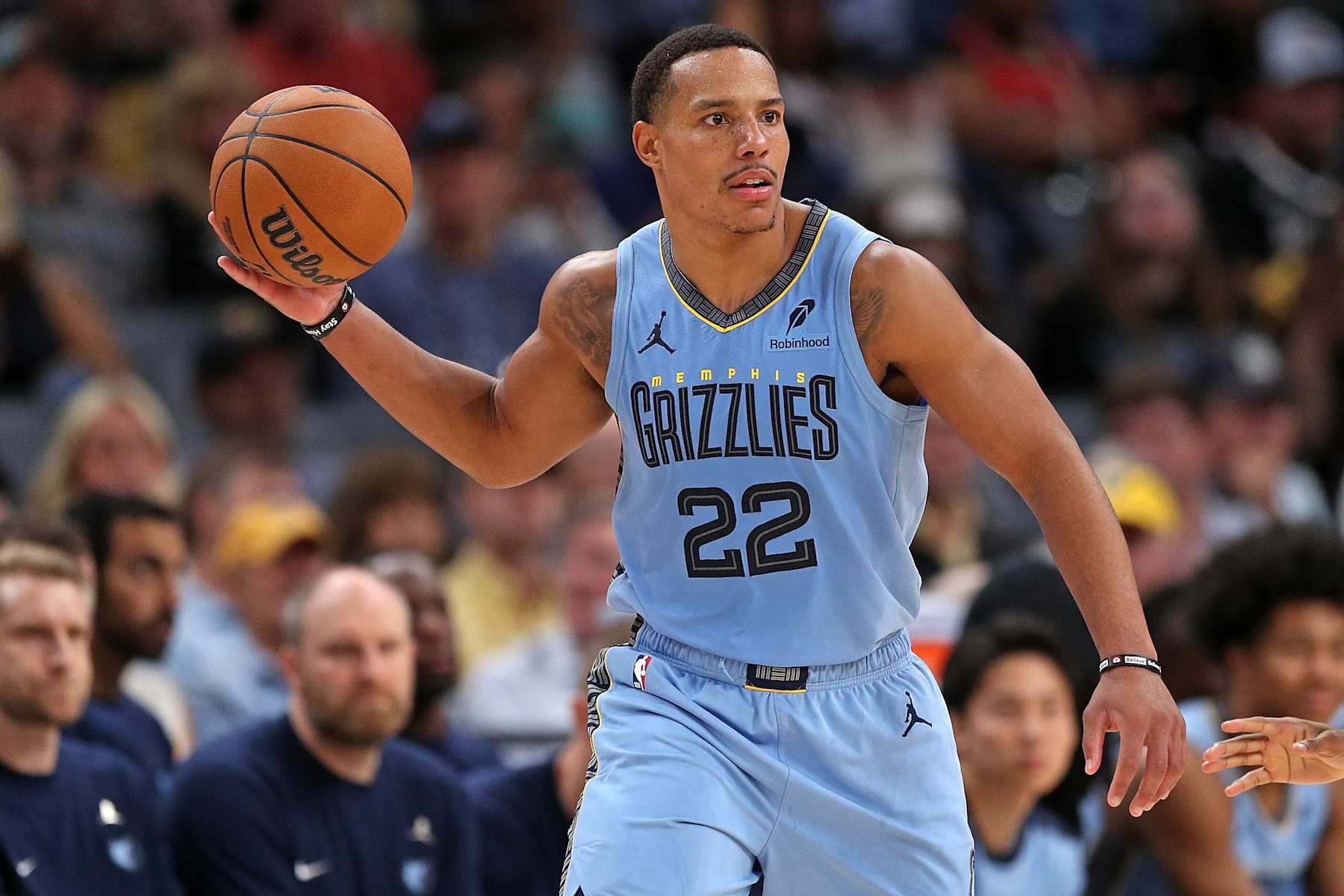 MEMPHIS, TENNESSEE - OCTOBER 28: Desmond Bane #22 of the Memphis Grizzlies handles the ball during the game against the Chicago Bulls at FedExForum on October 28, 2024 in Memphis, Tennessee. NOTE TO USER: User expressly acknowledges and agrees that, by downloading and or using this photograph, User is consenting to the terms and conditions of the Getty Images License Agreement. (Photo by Justin Ford/Getty Images)