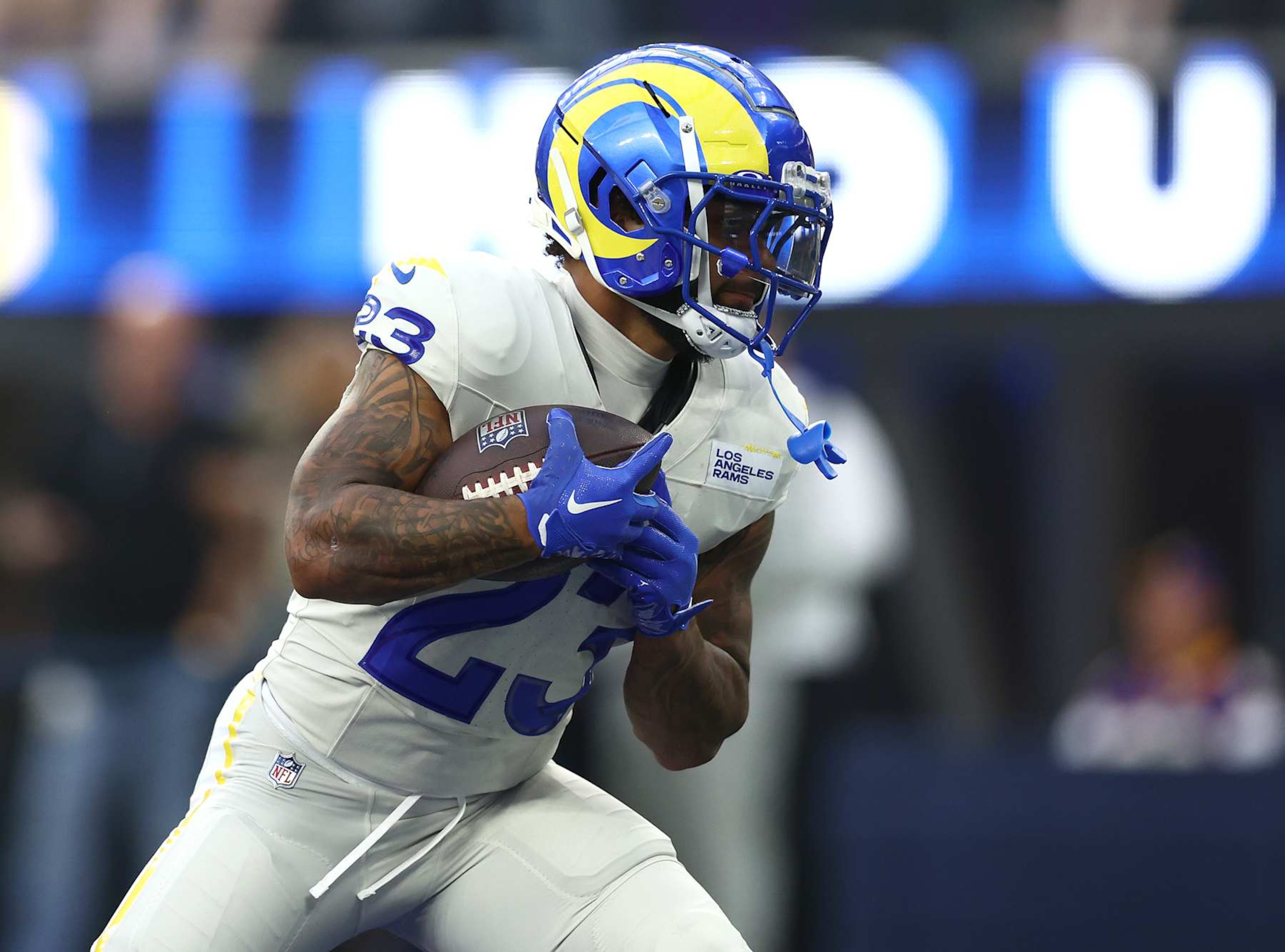 INGLEWOOD, CALIFORNIA - OCTOBER 24: Kyren Williams #23 of the Los Angeles Rams warms up before a game against the Minnesota Vikings at SoFi Stadium on October 24, 2024 in Inglewood, California. (Photo by Katelyn Mulcahy/Getty Images) INGLEWOOD, CALIFORNIA - OCTOBER 24: Kyren Williams #23 of the Los Angeles Rams warms up before a game against the Minnesota Vikings at SoFi Stadium on October 24, 2024 in Inglewood, California. (Photo by Katelyn Mulcahy/Getty Images)