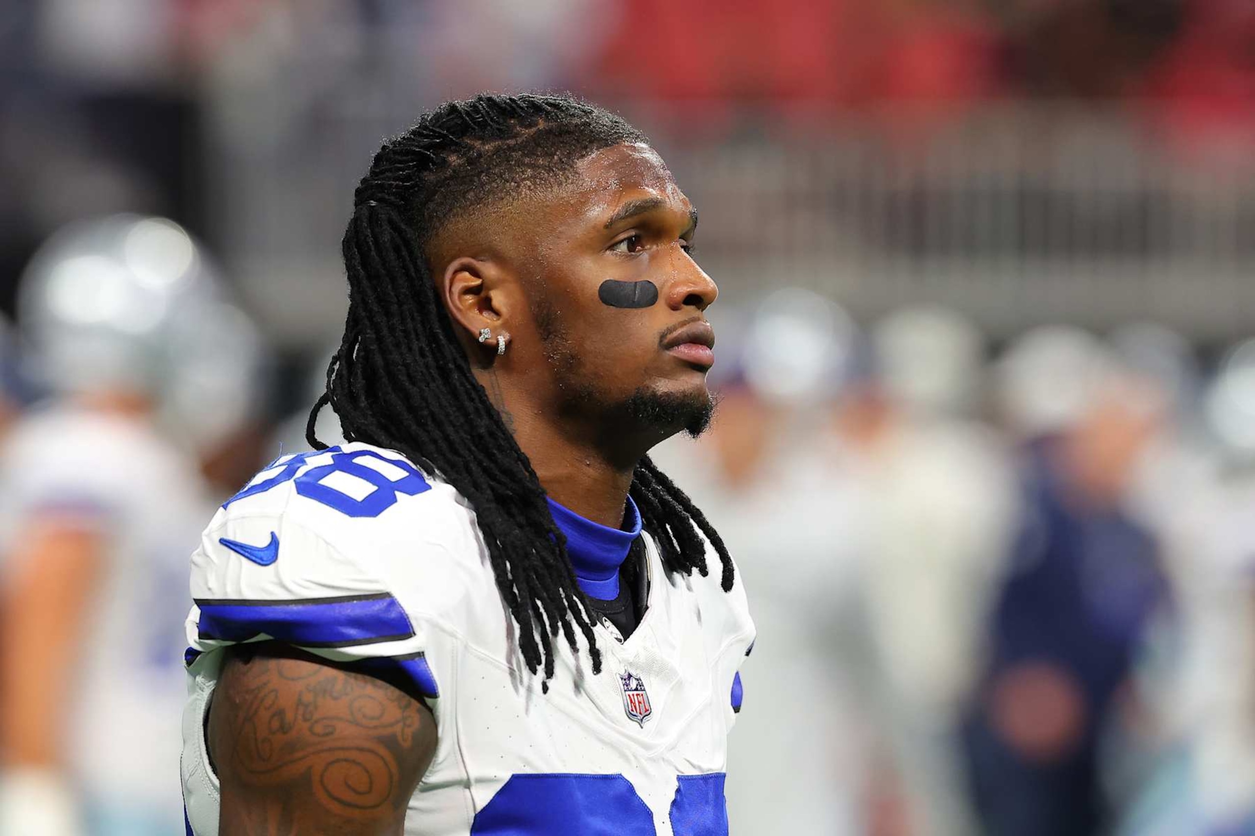 ATLANTA, GEORGIA - NOVEMBER 03: CeeDee Lamb #88 of the Dallas Cowboys looks on prior to the game \aaf at Mercedes-Benz Stadium on November 03, 2024 in Atlanta, Georgia. (Photo by Kevin C. Cox/Getty Images)