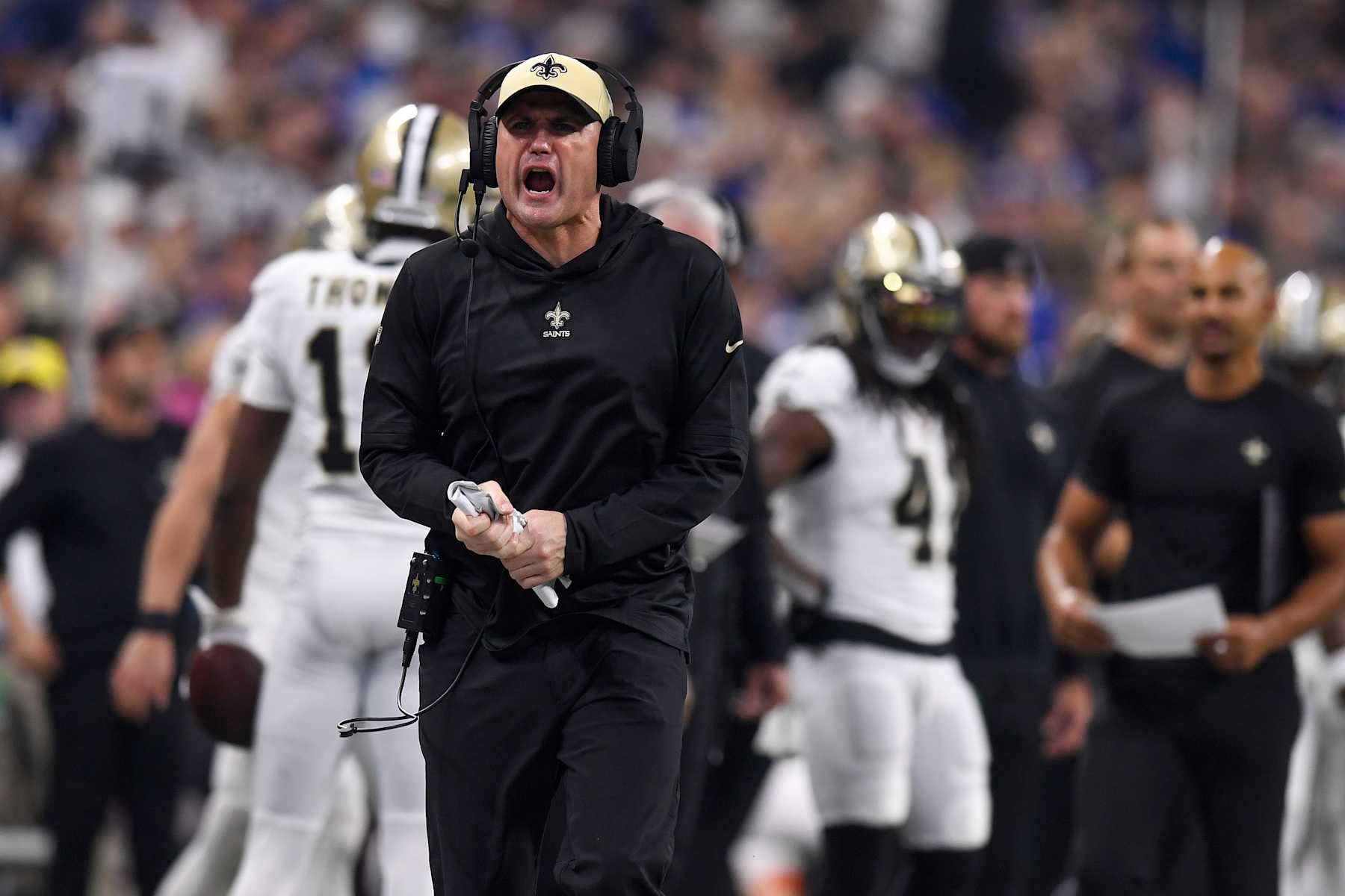 INDIANAPOLIS, IN - OCTOBER 29: New Orleans Saints Special Teams Coordinator Darren Rizzi reacts during the NFL game between the New Orleans Saints and the Indianapolis Colts on October 29, 2023, at Lucas Oil Stadium in Indianapolis, Indiana. (Photo by Michael Allio/Icon Sportswire via Getty Images)