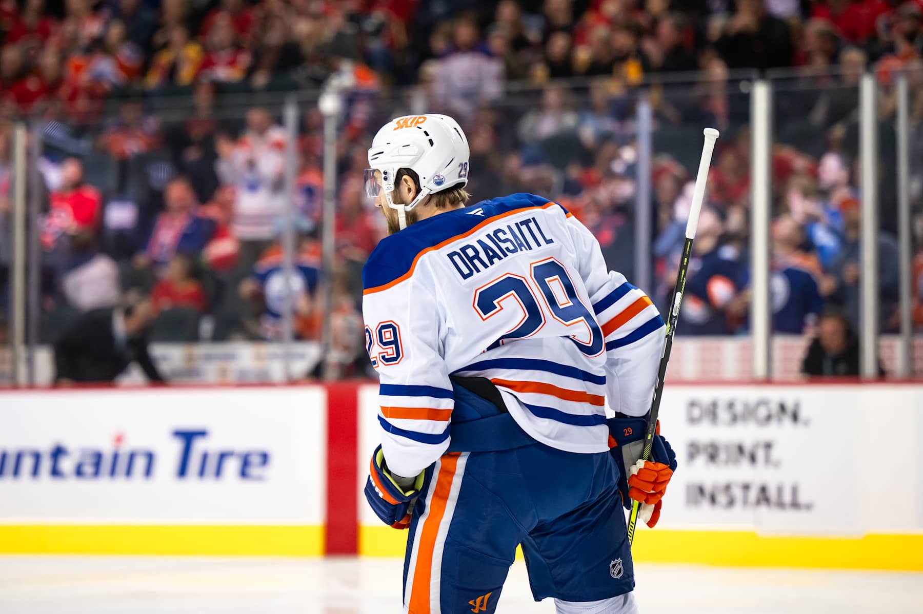 CALGARY, AB - NOVEMBER 03: Edmonton Oilers Center Leon Draisaitl (29) celebrates after scoring a goal during the first period of an NHL game between the Calgary Flames and the Edmonton Oilers on November 3, 2024, at the Scotiabank Saddledome in Calgary, AB. (Photo by Brett Holmes/Icon Sportswire via Getty Images)