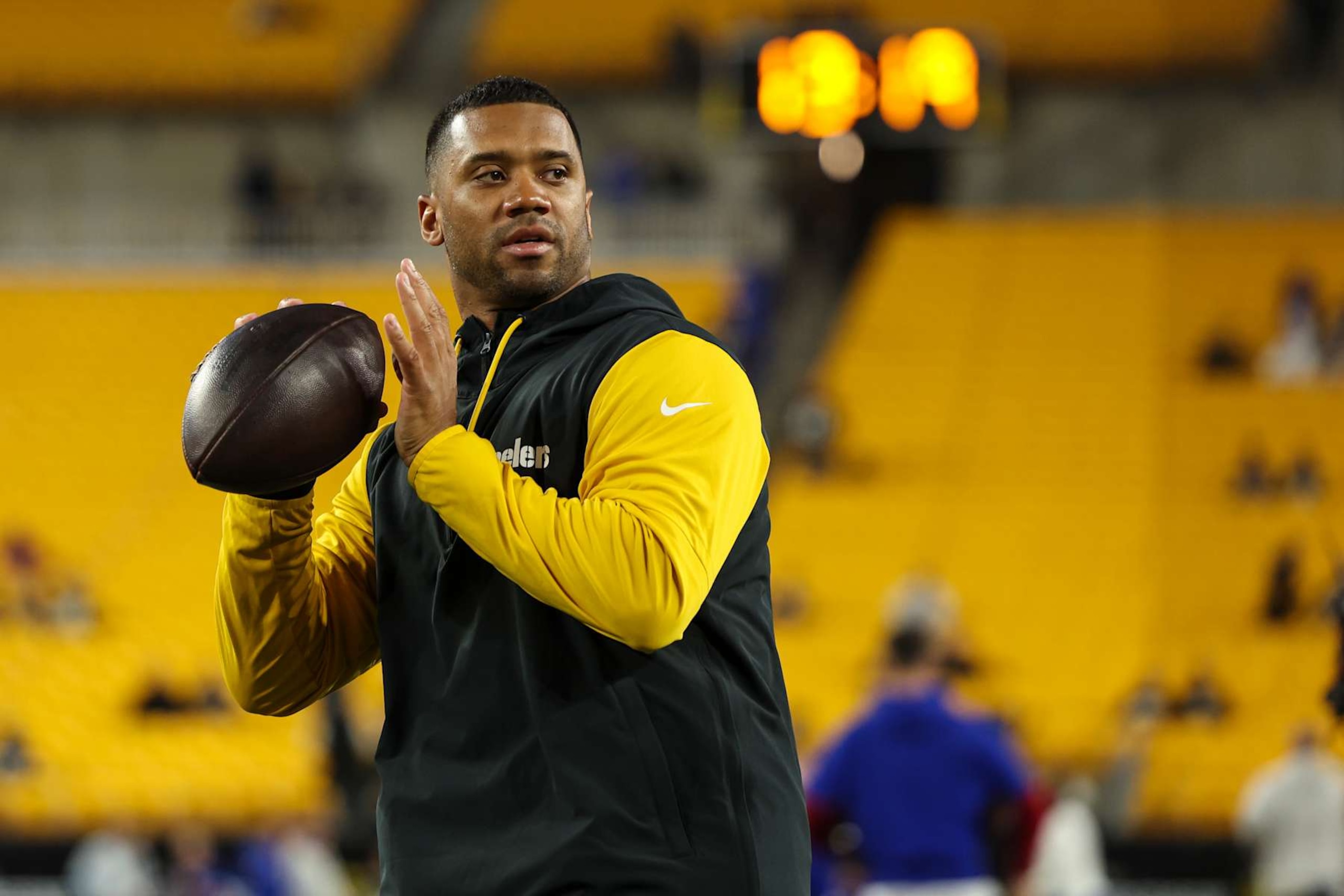 PITTSBURGH, PENNSYLVANIA - OCTOBER 28: Russell Wilson #3 of the Pittsburgh Steelers warms up prior to an NFL football game against the New York Giants at Acrisure Stadium on October 28, 2024 in Pittsburgh, Pennsylvania. (Photo by Perry Knotts/Getty Images)