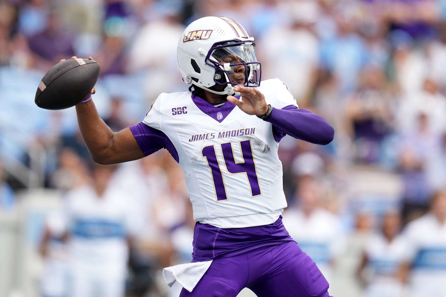 Power Ranking Top 25 Quarterbacks in College Football After Week 11