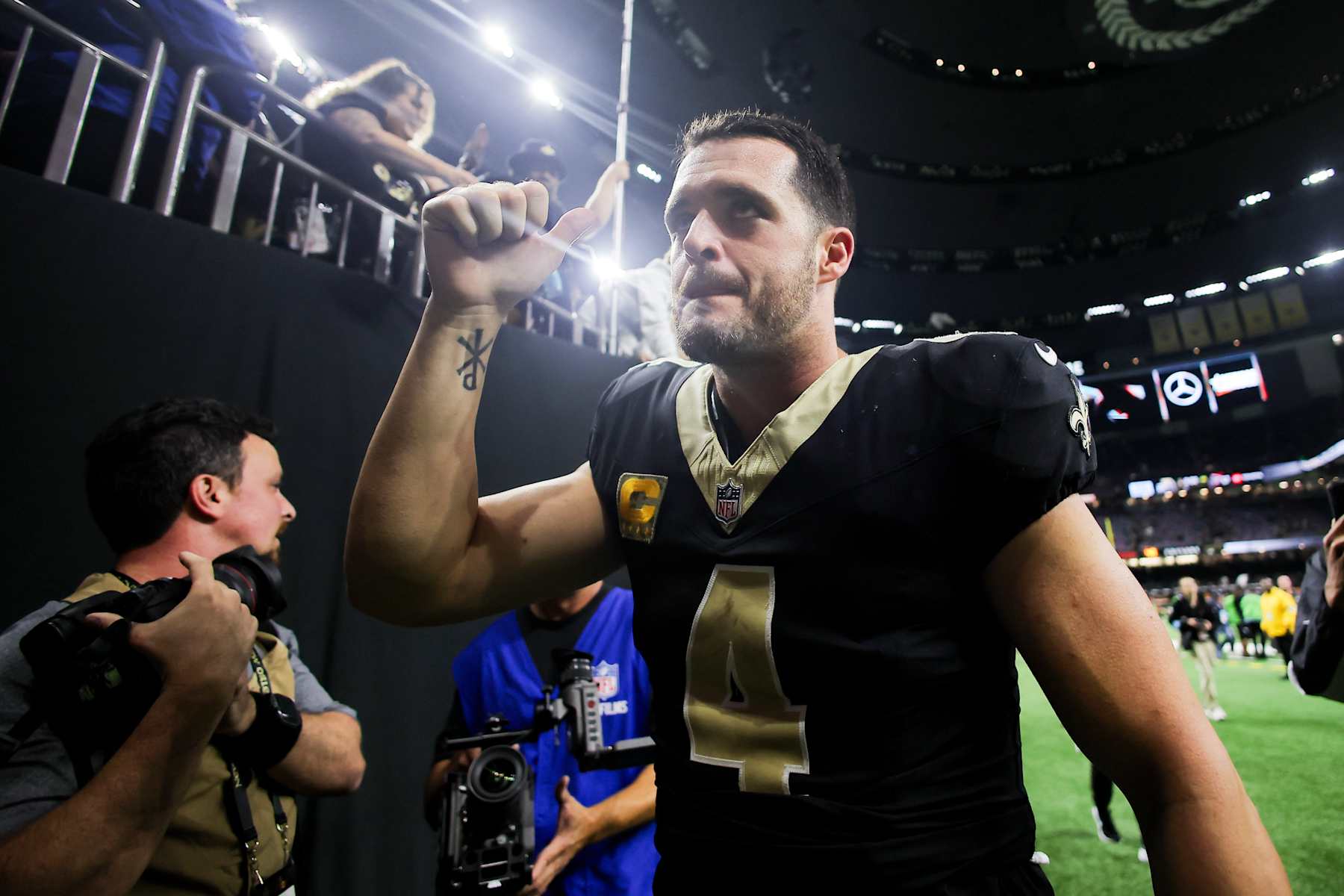Saints QB Derek Carr Saints QB Derek Carr