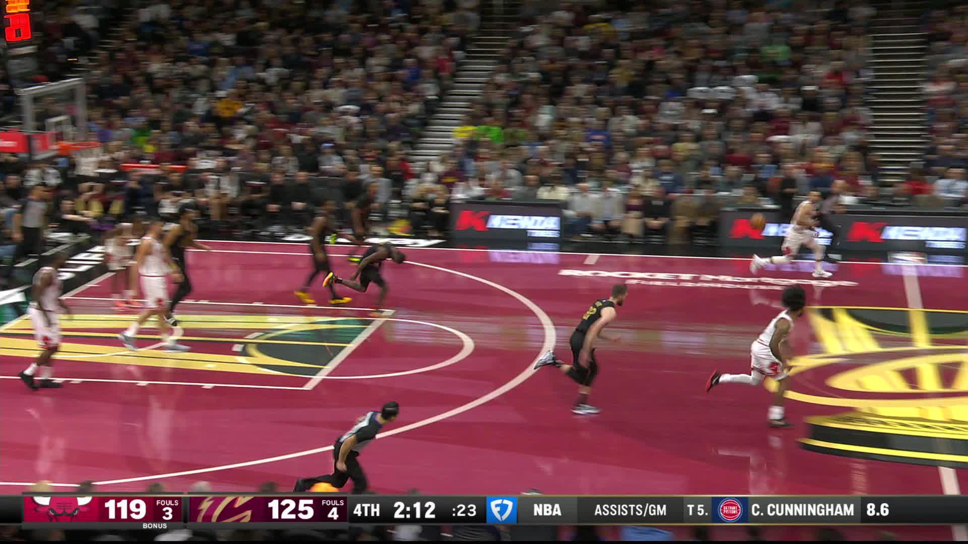 Cavs Score 19 Points in 2 Mins