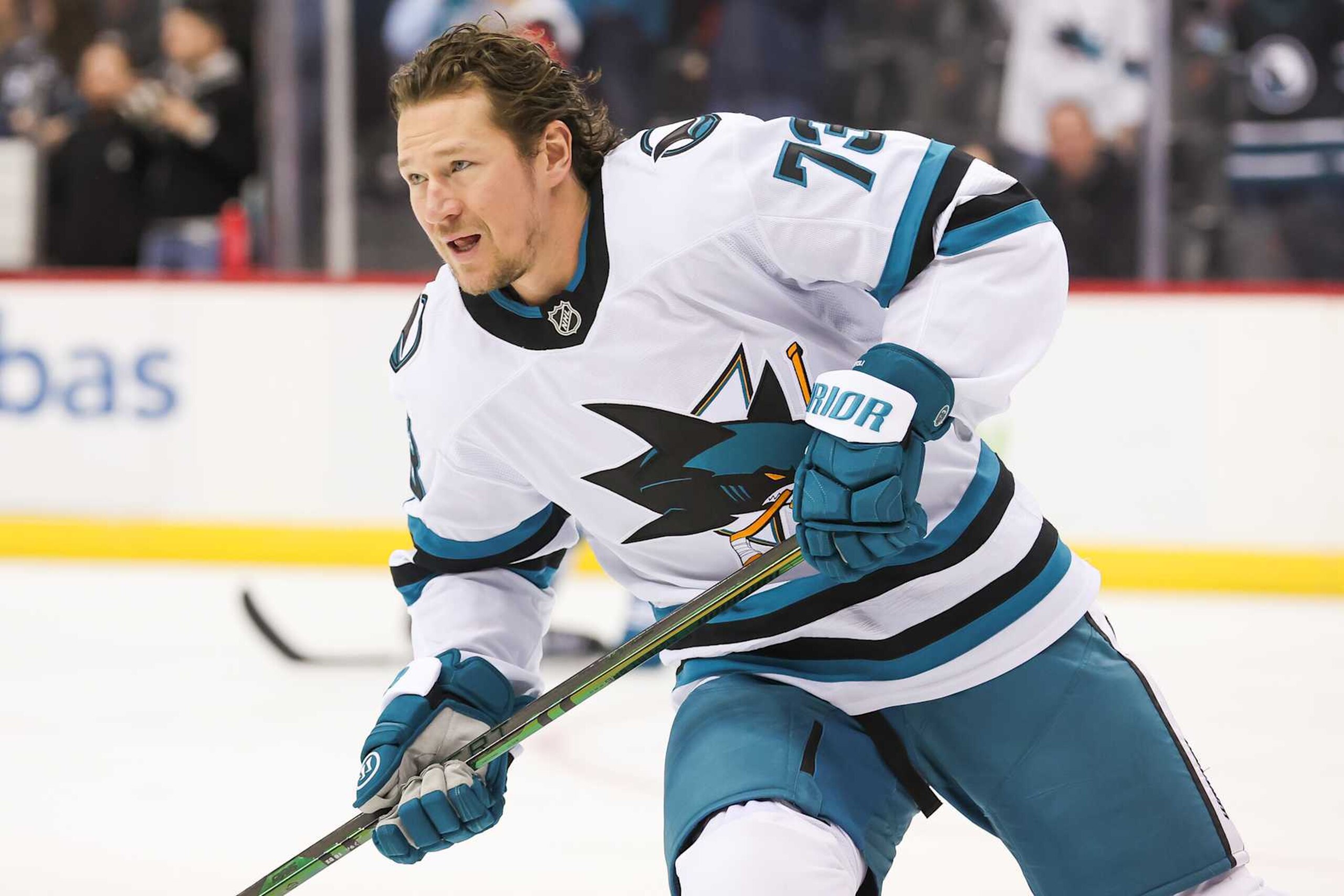 NEWARK, NJ - NOVEMBER 10: San Jose Sharks center Tyler Toffoli (73) warms up during a NHL game between the San Jose Sharks and New Jersey Devils at Prudential Center on November 10, 2024 in Newark, New Jersey. (Photo by Andrew Mordzynski/Icon Sportswire via Getty Images)