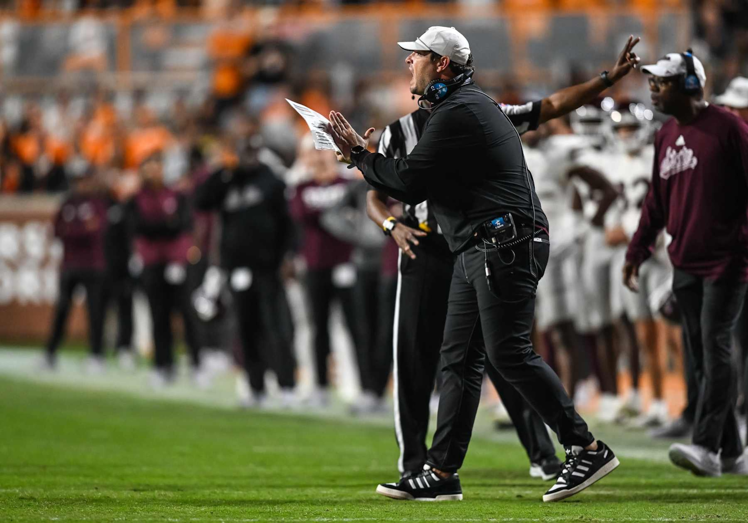 KNOXVILLE, TN - NOVEMBER 09: Mississippi State Bulldogs head coach Jeff Lebby coaches during the college football game between the Tennessee Volunteers and the Mississippi State Bulldogs on November 9, 2024, at Neyland Stadium in Knoxville, TN. (Photo by Bryan Lynn/Icon Sportswire via Getty Images)