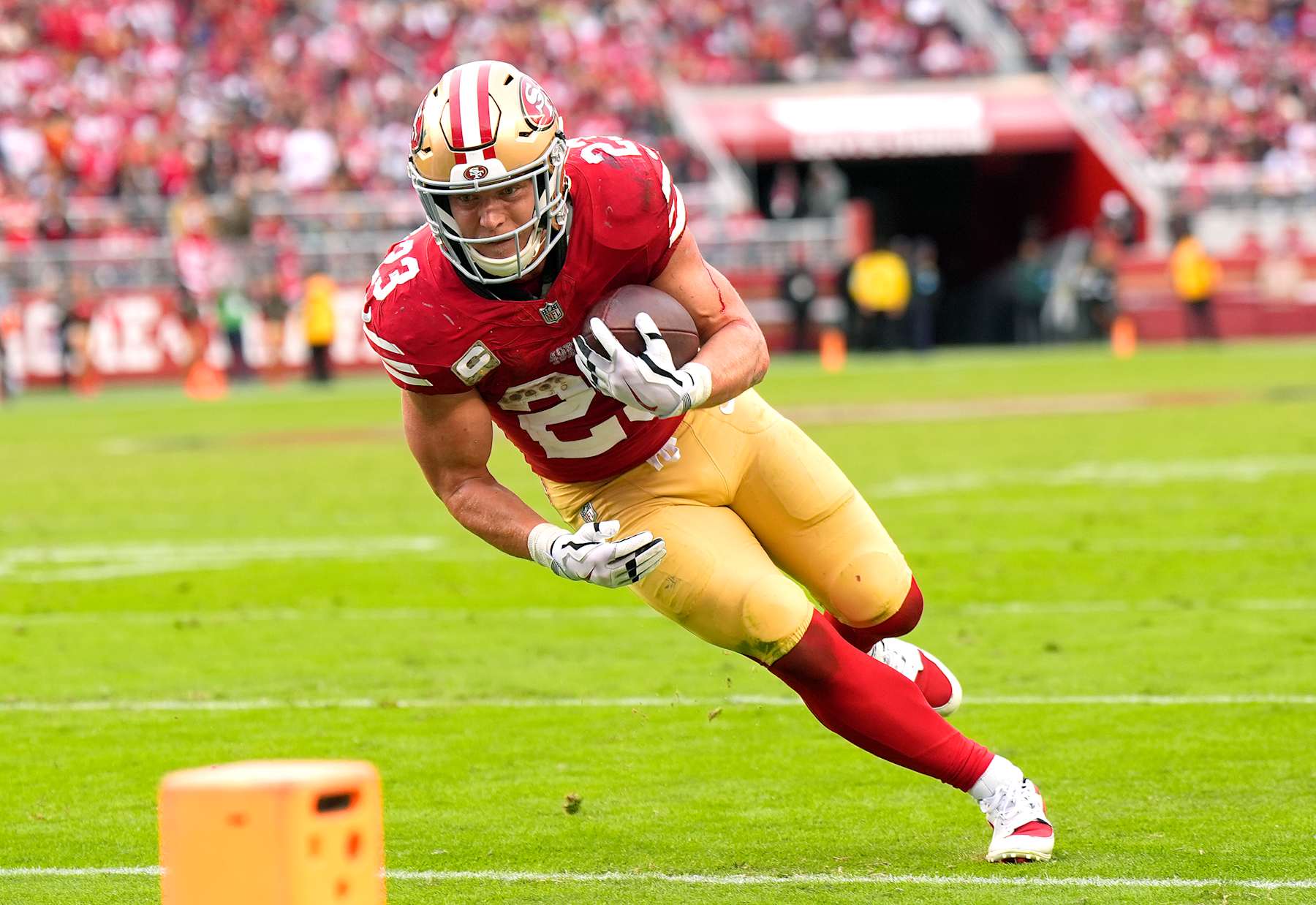 49ers RB Christian McCaffrey