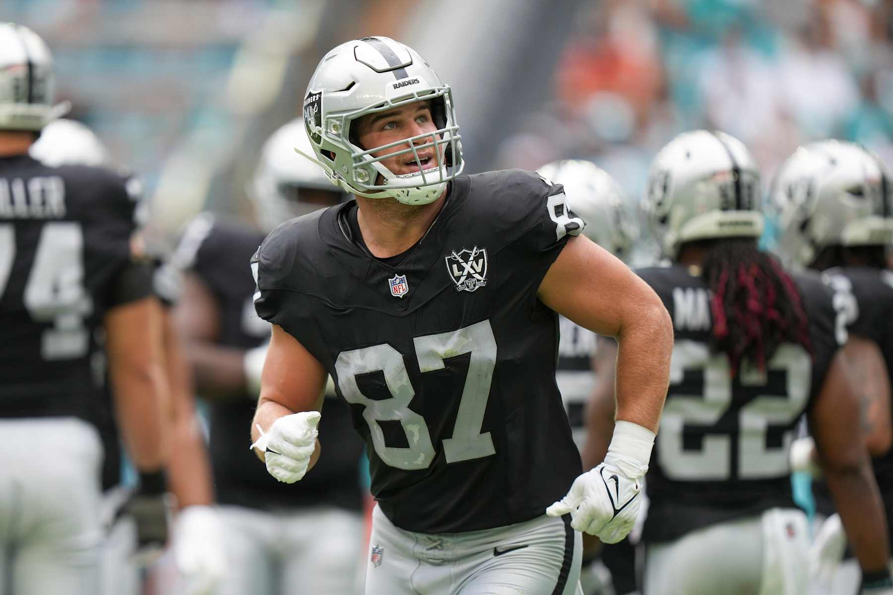 Raiders TE Brock Bowers