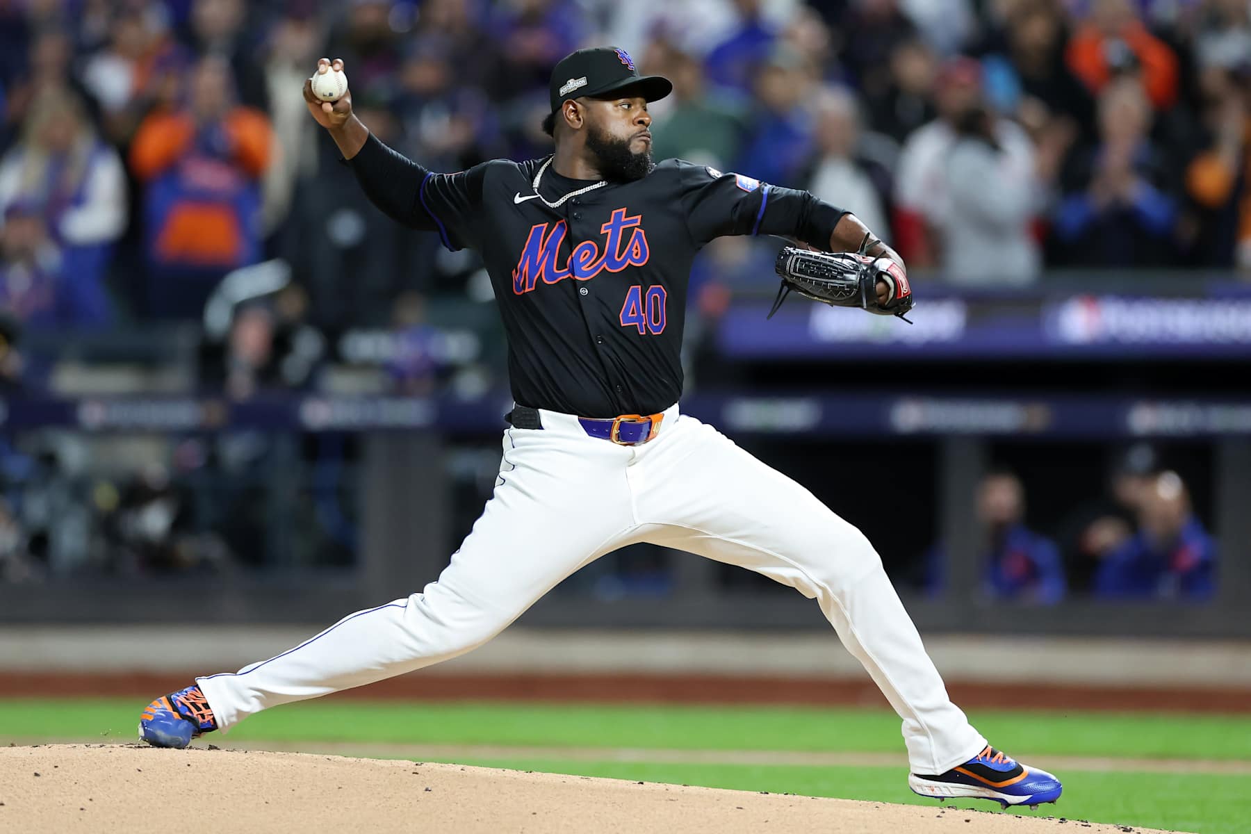 NEW YORK, NEW YORK - OCTOBER 16: Luis Severino #40 of the New York Mets pitches in the first inning against the Los Angeles Dodgers during Game Three of the National League Championship Series at Citi Field on October 16, 2024 in New York City. (Photo by Luke Hales/Getty Images)