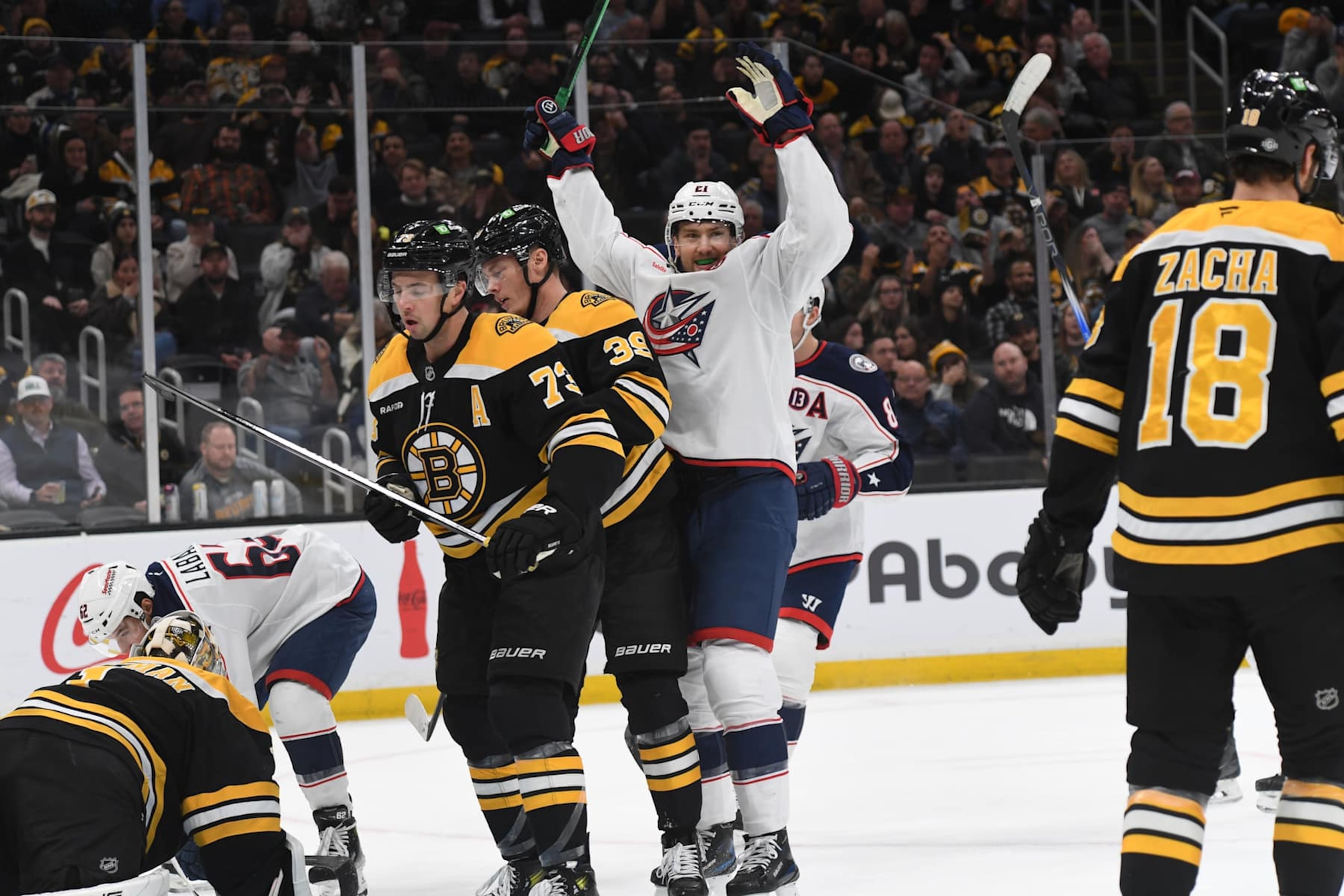 BOSTON, MASSACHUSETTS - NOVEMBER 18: James van Riemsdyk #21 of the Columbus Blue Jackets celebrate his first-period goal against the Boston Bruins on November 18, 2024, at the TD Garden in Boston, Massachusetts. (Photo by Steve Babineau/NHLI via Getty Images) BOSTON, MASSACHUSETTS - NOVEMBER 18: James van Riemsdyk #21 of the Columbus Blue Jackets celebrate his first-period goal against the Boston Bruins on November 18, 2024, at the TD Garden in Boston, Massachusetts. (Photo by Steve Babineau/NHLI via Getty Images)