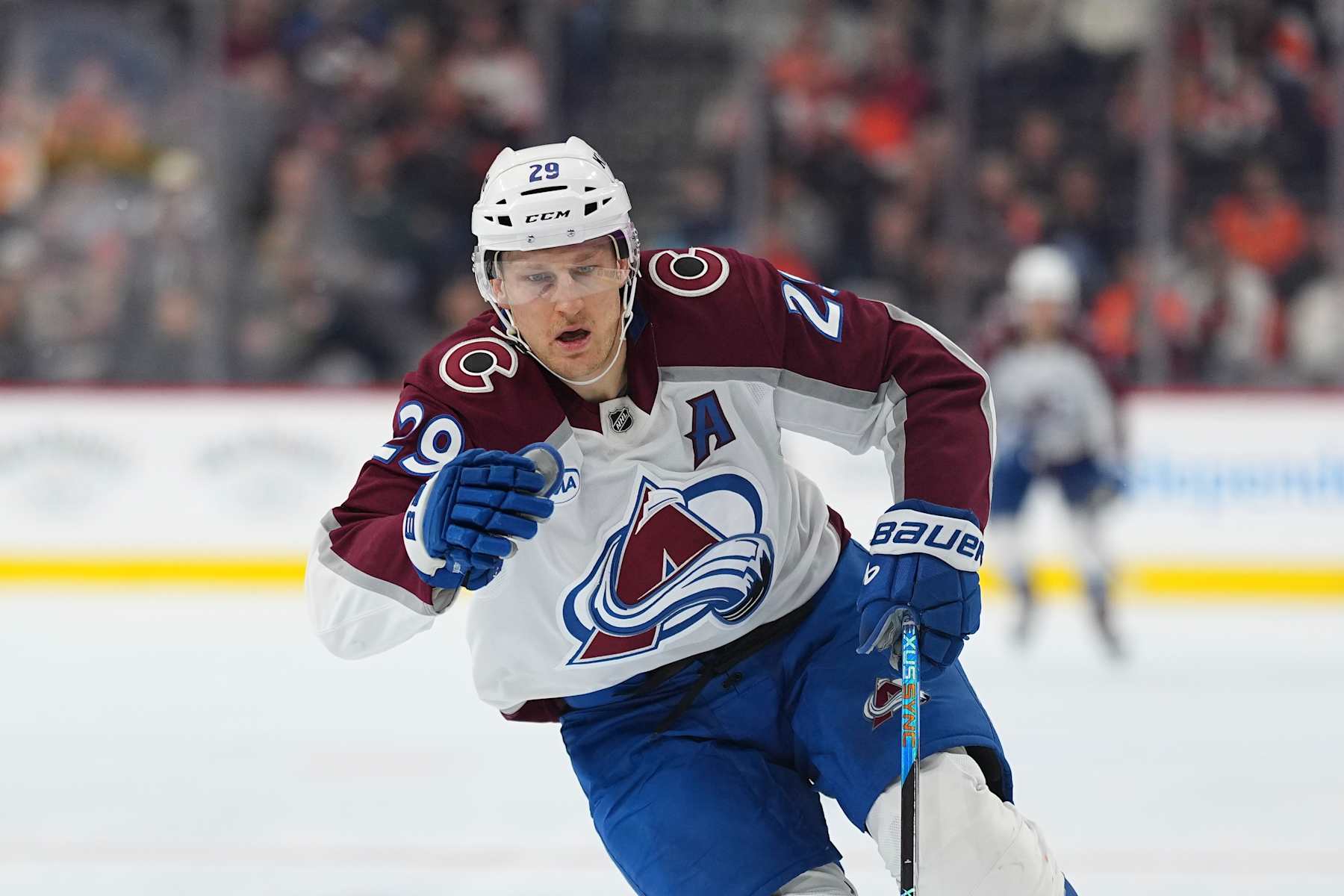 PHILADELPHIA, PENNSYLVANIA - NOVEMBER 18: Nathan MacKinnon #29 of the Colorado Avalanche skates against the Philadelphia Flyers at the Wells Fargo Center on November 18, 2024 in Philadelphia, Pennsylvania. The Avalanche defeated the Flyers 3-2. (Photo by Mitchell Leff/Getty Images)