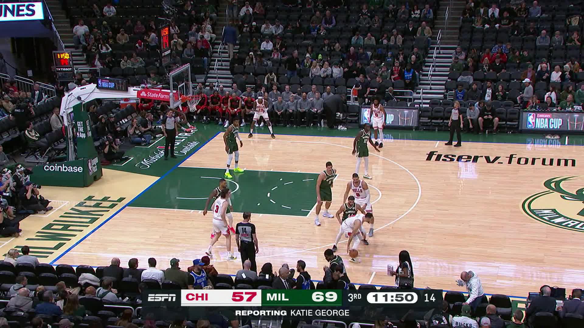 Giannis Drops 25 in 3Q 