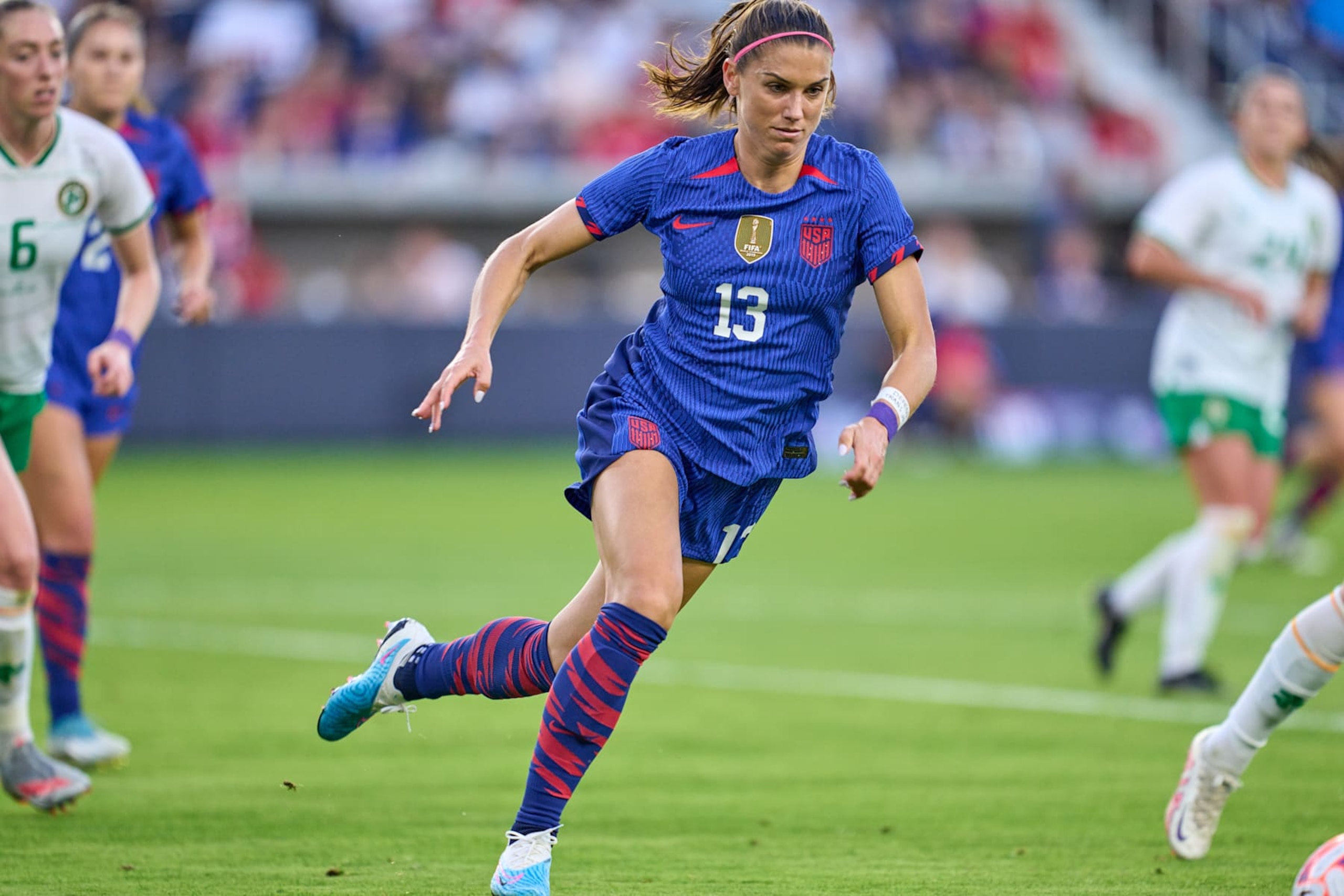 ST. LOUIS, MO - APRIL 11: Alex Morgan #13 of the USA races towards the goal during an international friendly game between Ireland and United States at CITYPARK on April 11, 2023 in St. Louis, Missouri. (Photo by Robin Alam/ISI Photos/Getty Images).