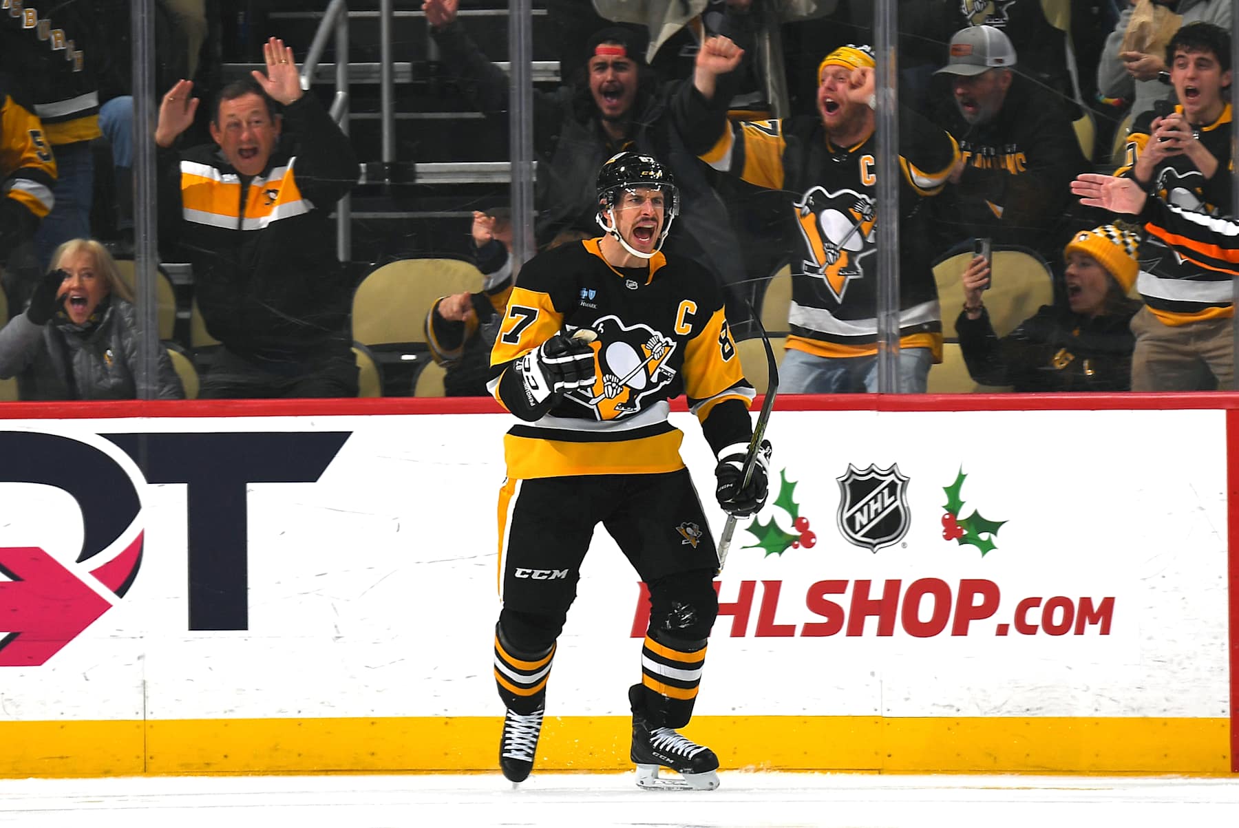 PITTSBURGH, PA - NOVEMBER 23: Sidney Crosby #87 of the Pittsburgh Penguins celebrates after scoring his 600th goal in the second period against the Utah Hockey Club at PPG PAINTS Arena on November 23, 2024 in Pittsburgh, Pennsylvania. (Photo by Joe Sargent/NHLI via Getty Images)