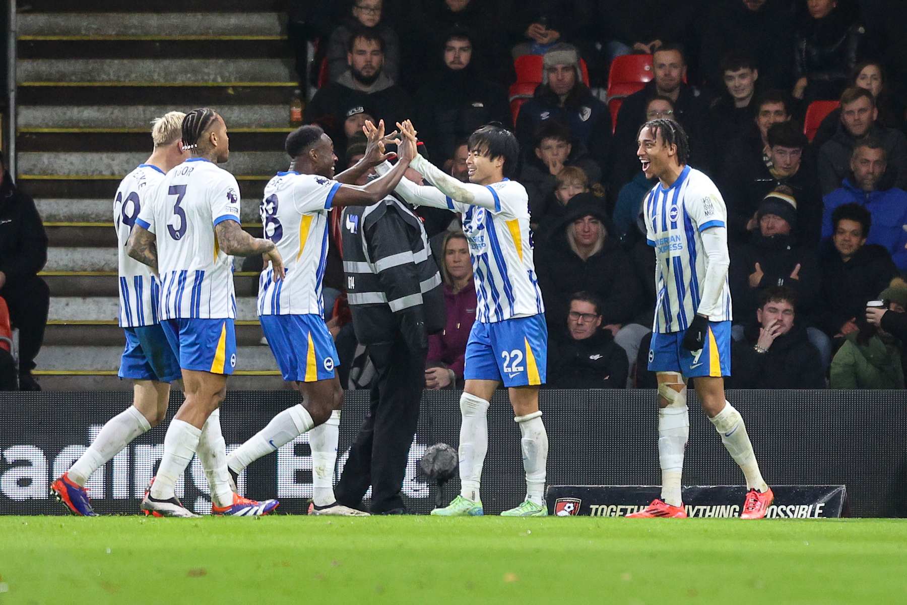 BOURNEMOUTH, ENGLAND - NOVEMBER 23: Kaoru Mitoma of Brighton & Hove Albion is congratulated by team-mates after he scores a goal to make it 2-0 during the Premier League match between AFC Bournemouth and Brighton & Hove Albion FC at Vitality Stadium on November 23, 2024 in Bournemouth, England. (Photo by Robin Jones - AFC Bournemouth/AFC Bournemouth via Getty Images)