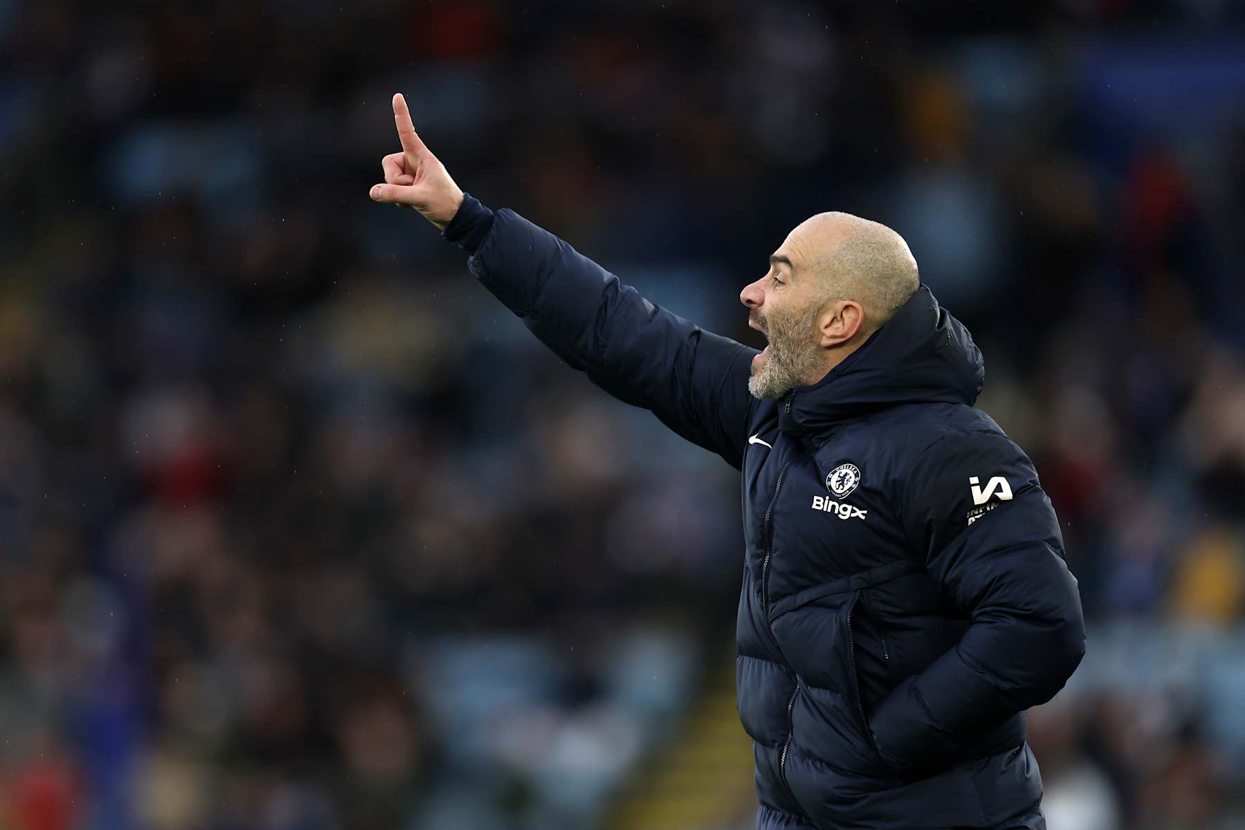 LEICESTER, ENGLAND - NOVEMBER 23: Enzo Maresca, Manager of Chelsea, shouts from the touchline during the Premier League match between Leicester City FC and Chelsea FC at The King Power Stadium on November 23, 2024 in Leicester, England. (Photo by Chris Lee - Chelsea FC/Chelsea FC via Getty Images)