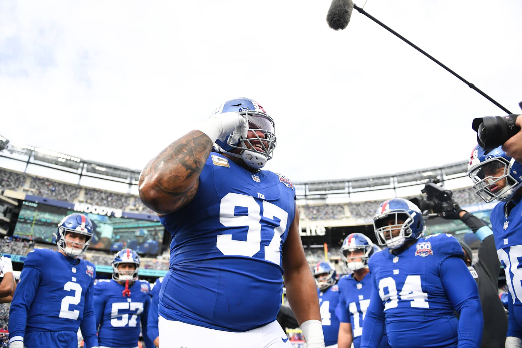 EAST RUTHERFORD, NEW JERSEY - NOVEMBER 24: Dexter Lawrence II #97 of the New York Giants yells out in a huddle prior to the start of the game against the Tampa Bay Buccaneers at MetLife Stadium on November 24, 2024 in East Rutherford, New Jersey. (Photo by Kathryn Riley/Getty Images)