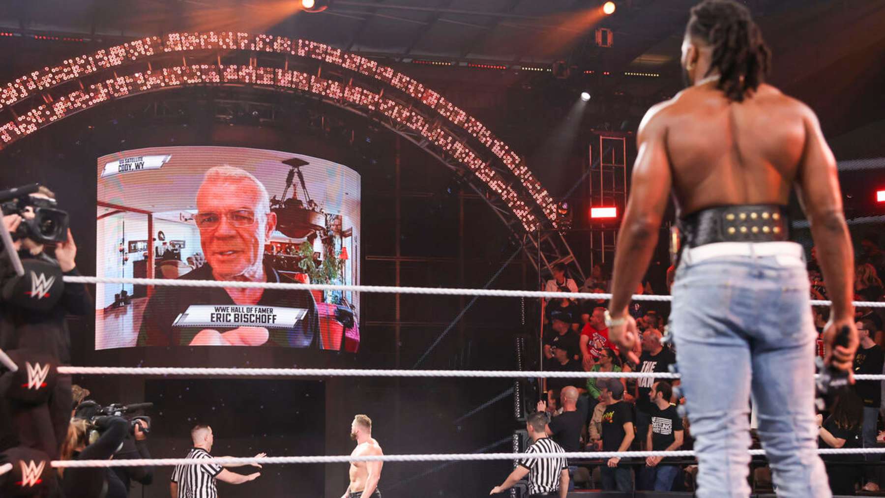 Eric Bischoff appeared Tuesday to speak to NXT champion Trick Williams and challenger Ridge Holland.