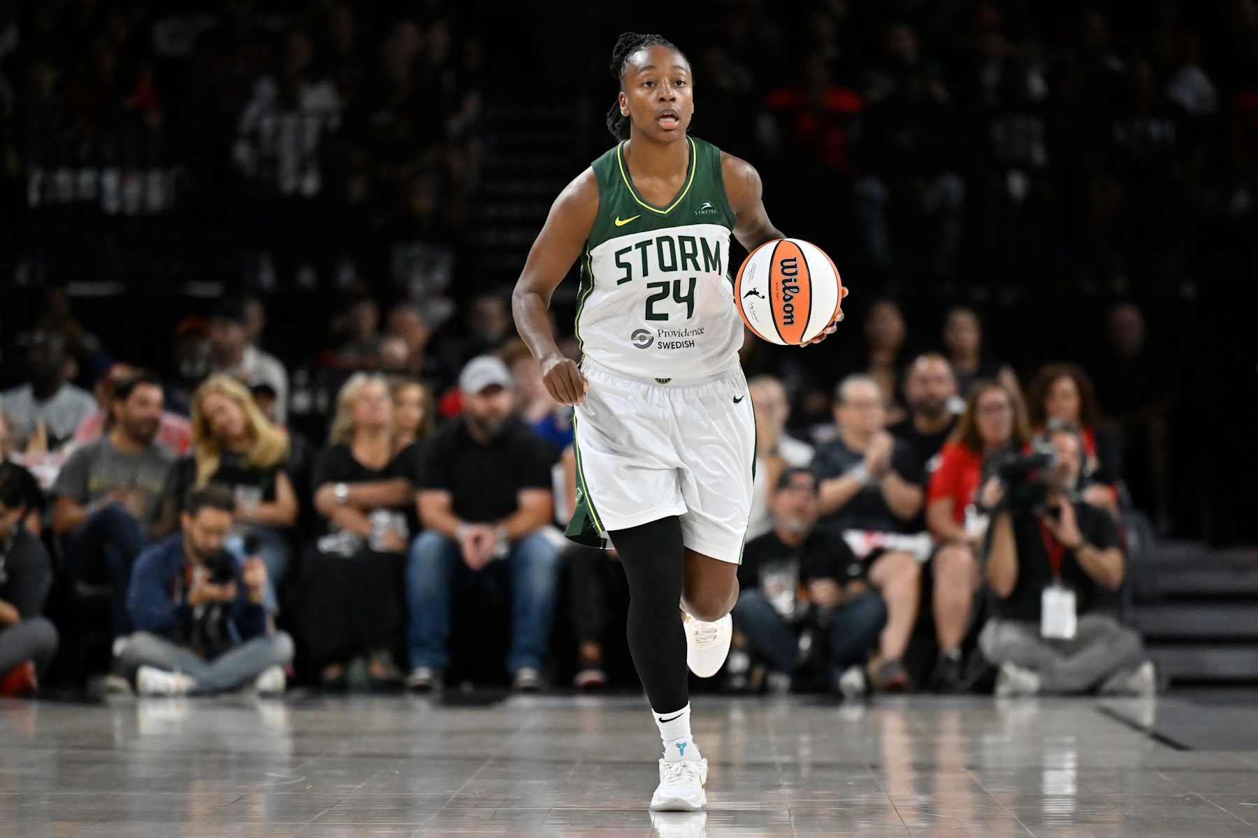 LAS VEGAS, NV - SEPTEMBER 24: Jewell Loyd #24 of the Seattle Storm dribbles the ball during the game against the Las Vegas Aces during Round one Game two of the 2024 WNBA Playoffs on September 24, 2024 at Michelob ULTRA Arena in Las Vegas, Nevada. NOTE TO USER: User expressly acknowledges and agrees that, by downloading and or using this photograph, User is consenting to the terms and conditions of the Getty Images License Agreement. Mandatory Copyright Notice: Copyright 2024 NBAE (Photo by David Becker/NBAE via Getty Images)