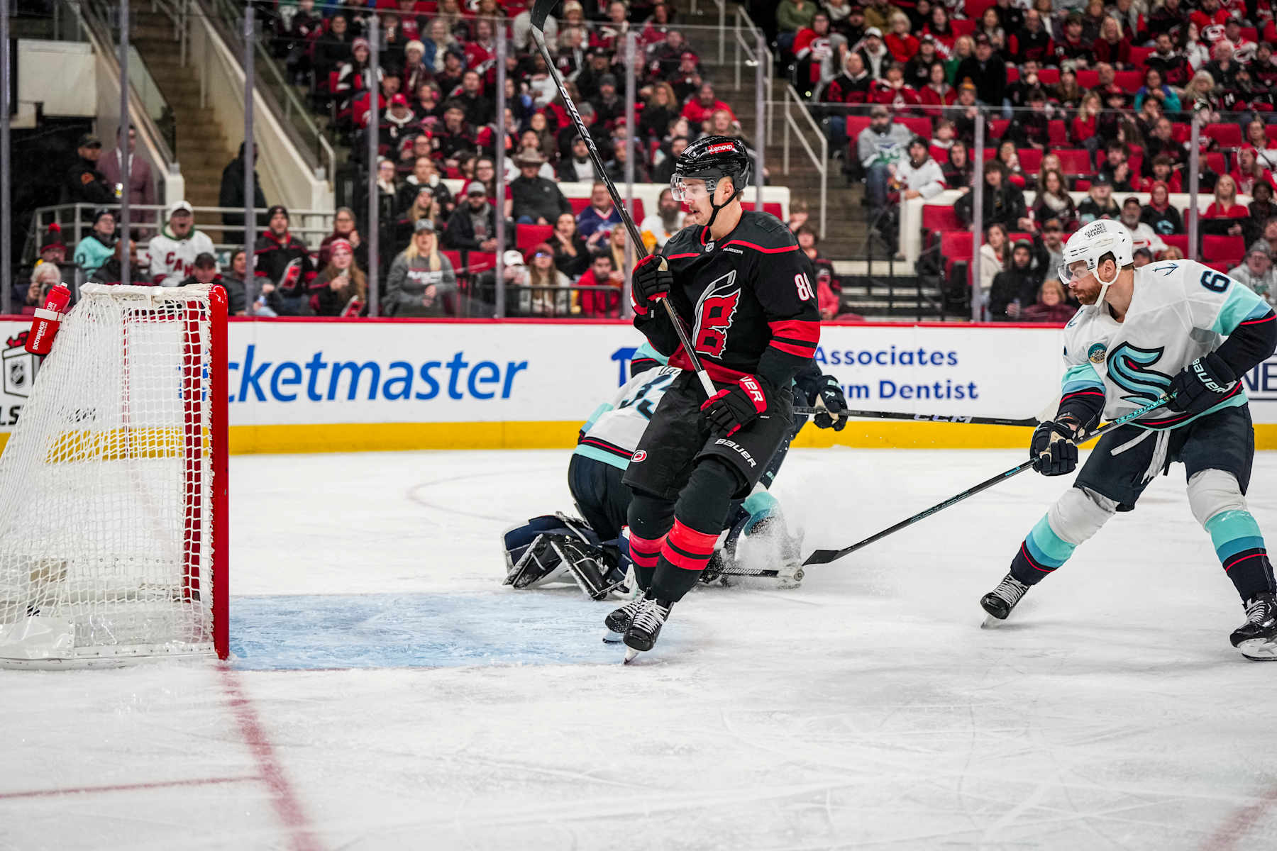 RALEIGH, NORTH CAROLINA - DECEMBER 03: Carolina Hurricanes center Martin Necas (88) scores a goal during the third period against the Seattle Kraken at Lenovo Center on December 03, 2024 in Raleigh, North Carolina. (Photo by Josh Lavallee/NHLI via Getty Images)