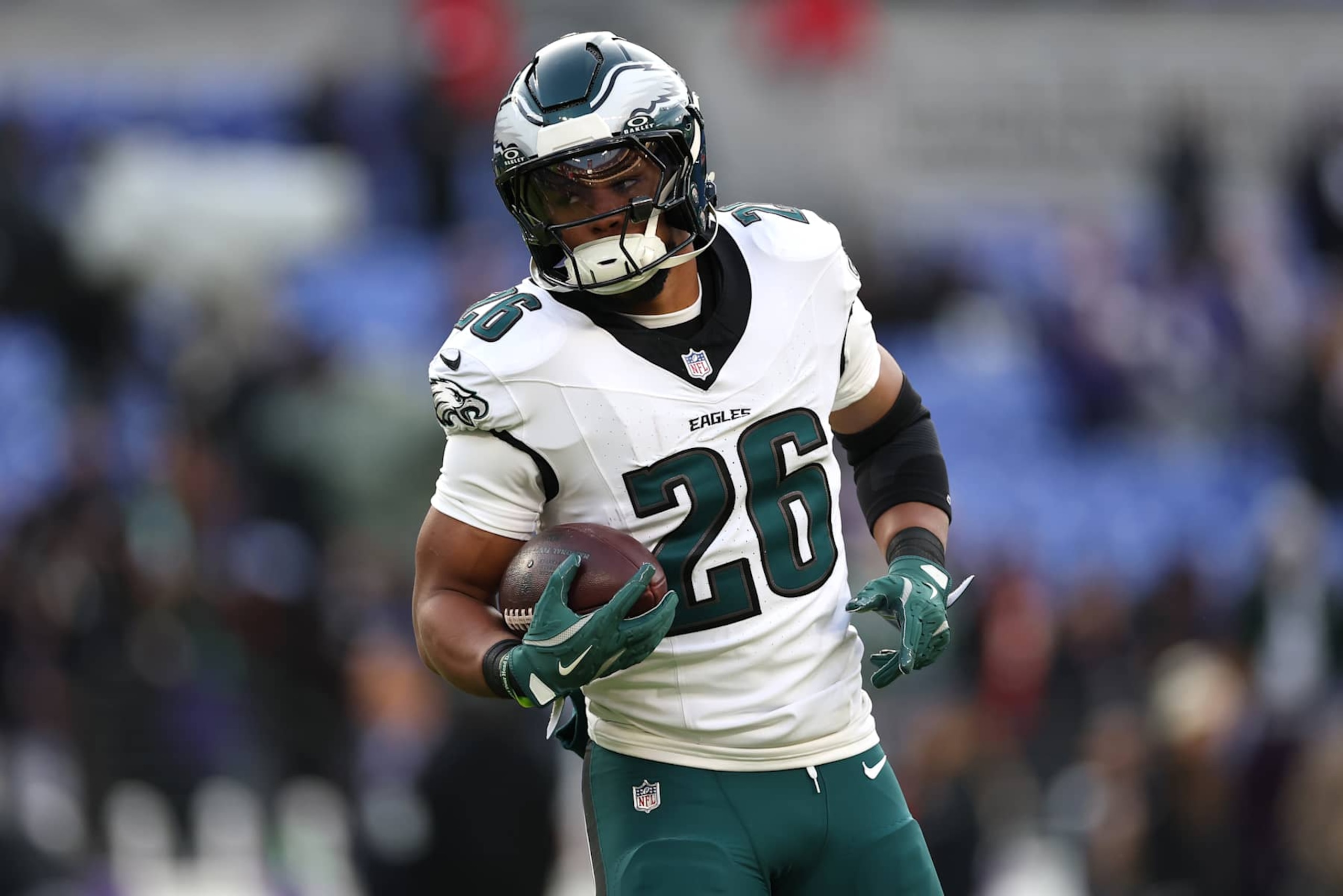 BALTIMORE, MARYLAND - DECEMBER 01: Saquon Barkley #26 of the Philadelphia Eagles warms up prior to a game against the Baltimore Ravens at M&T Bank Stadium on December 01, 2024 in Baltimore, Maryland. (Photo by Patrick Smith/Getty Images)
