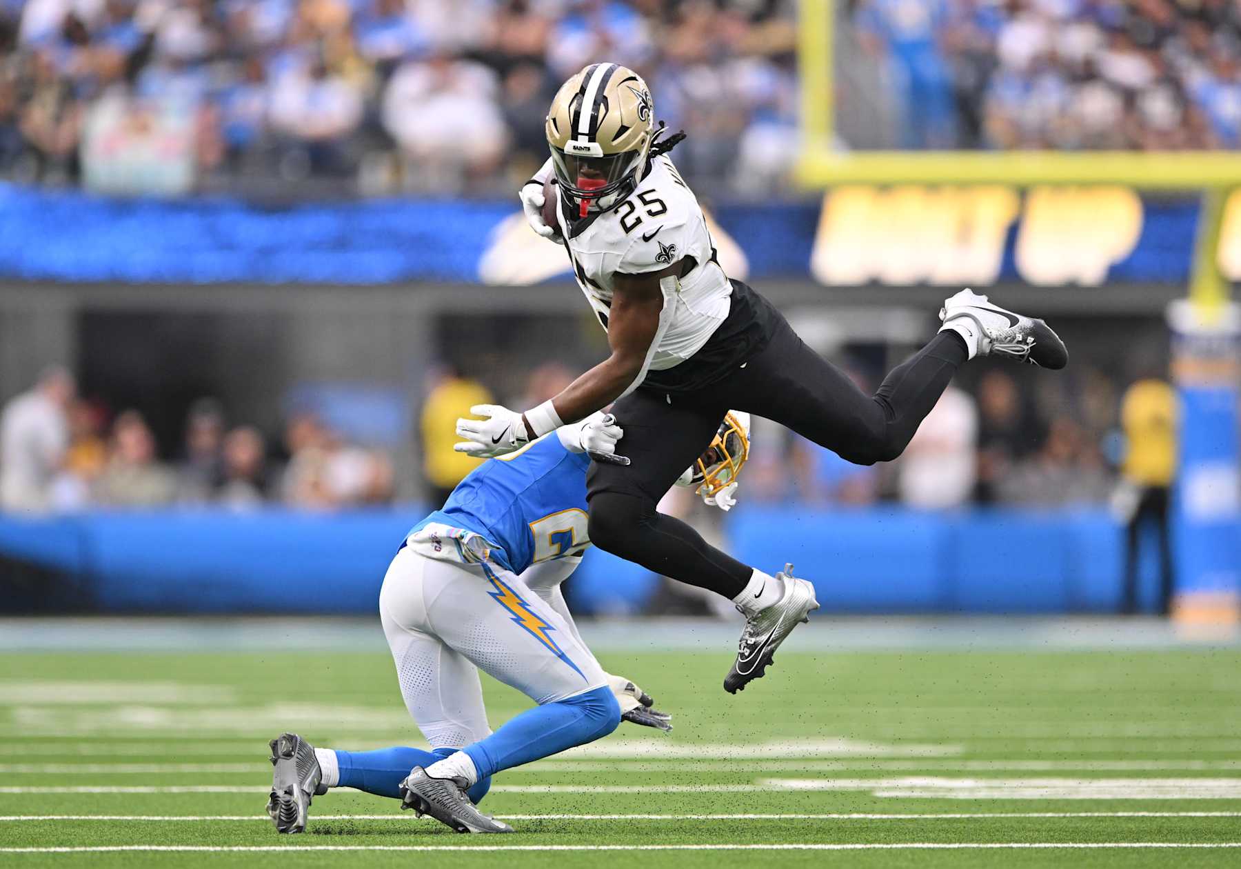 Saints RB Kendre Miller