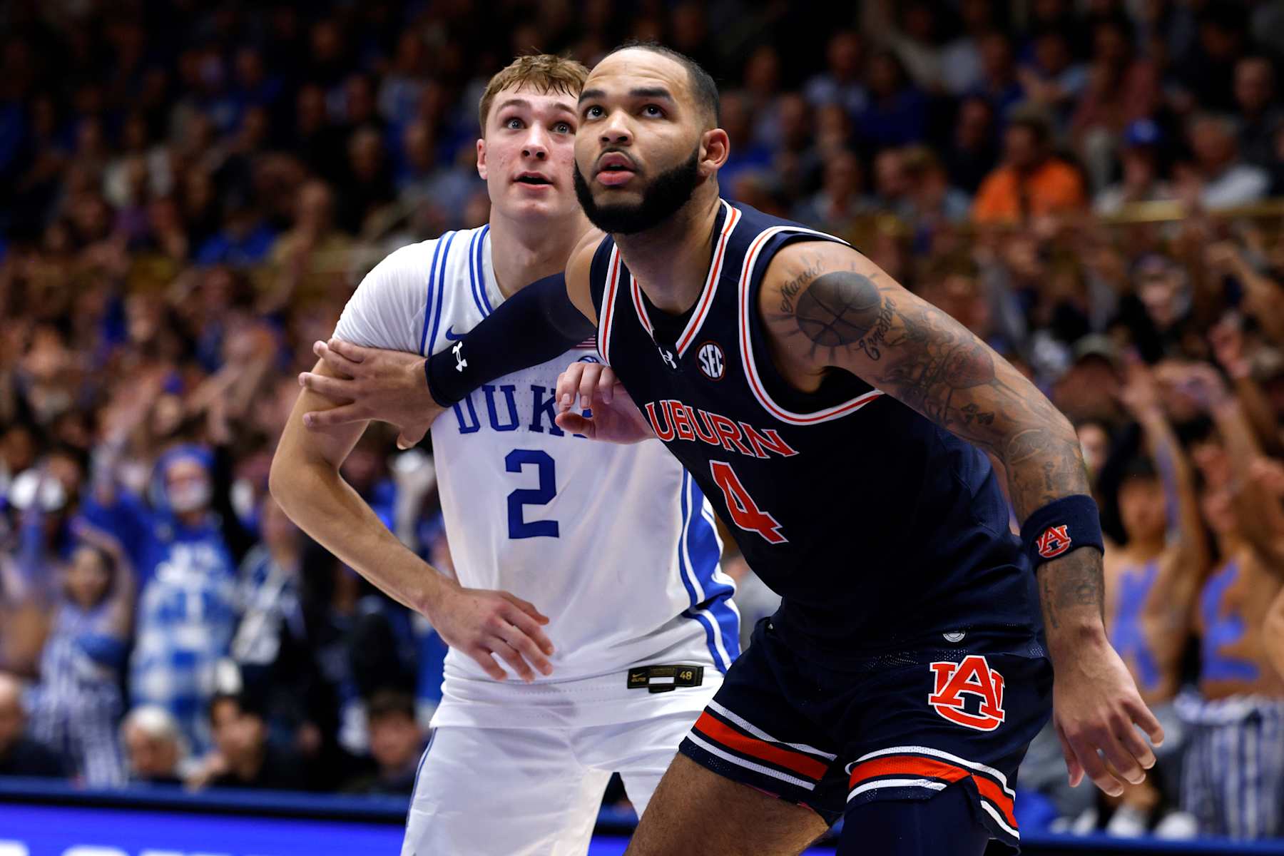 Auburn's Johni Broome and Duke's Cooper Flagg