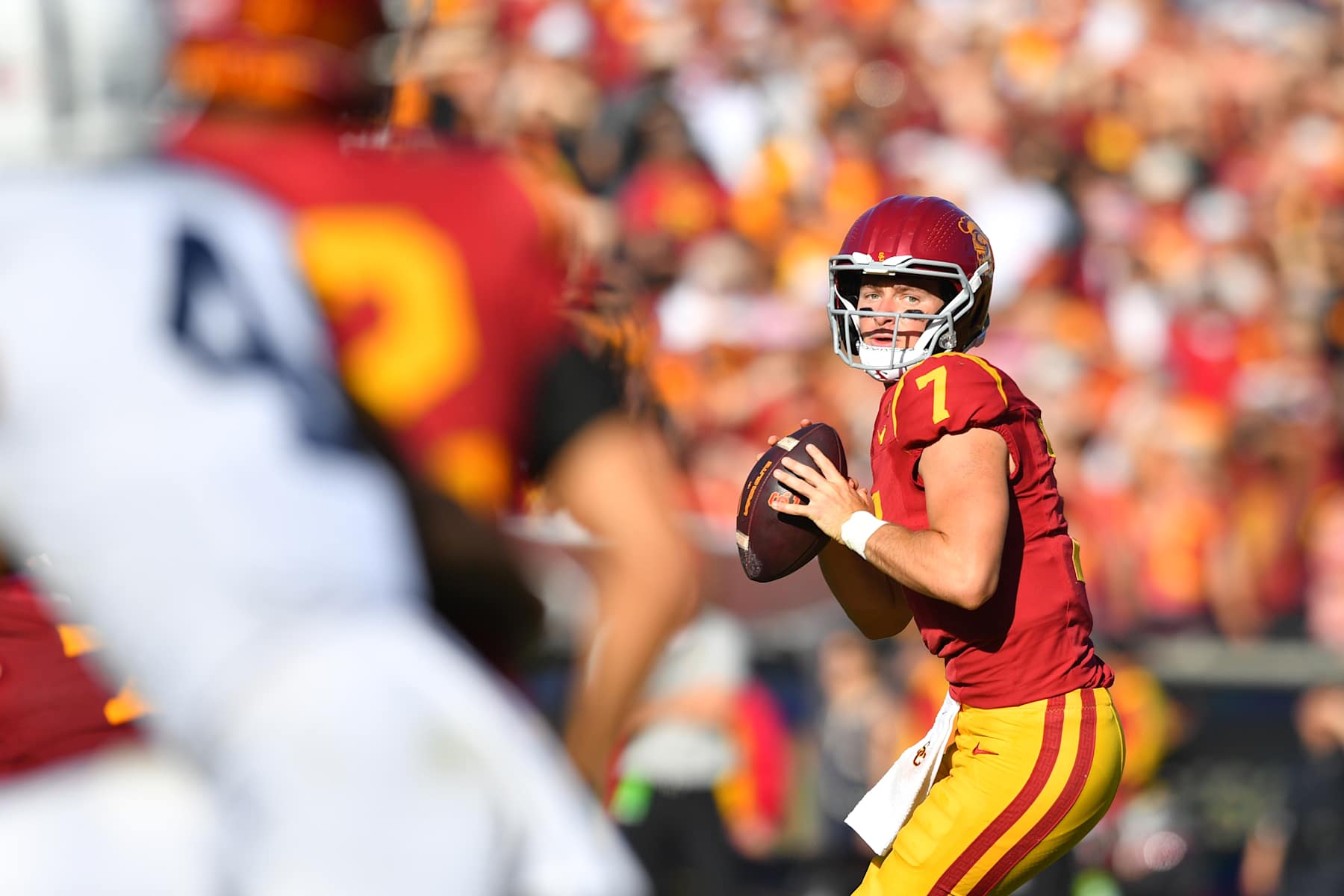 LOS ANGELES, CA - OCTOBER 12: USC Trojans quarterback Miller Moss (7) drops back to pass during a college football game between the Penn State Nittany Lions and the USC Trojans on October 12, 2024, at Los Angeles Memorial Coliseum in Los Angeles, CA. (Photo by Brian Rothmuller/Icon Sportswire via Getty Images)