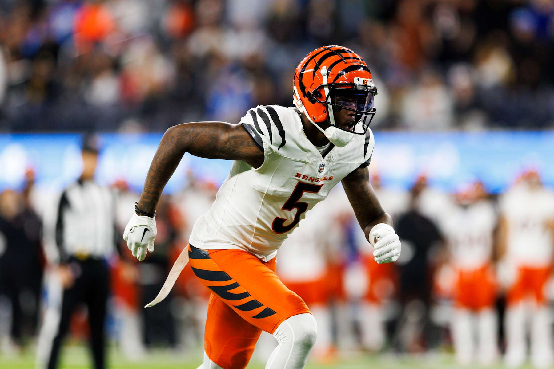 INGLEWOOD, CALIFORNIA - NOVEMBER 17: Tee Higgins #5 of the Cincinnati Bengals runs a route during the second half against the Los Angeles Chargers at SoFi Stadium on November 17, 2024 in Inglewood, California. (Photo by Ric Tapia/Getty Images)