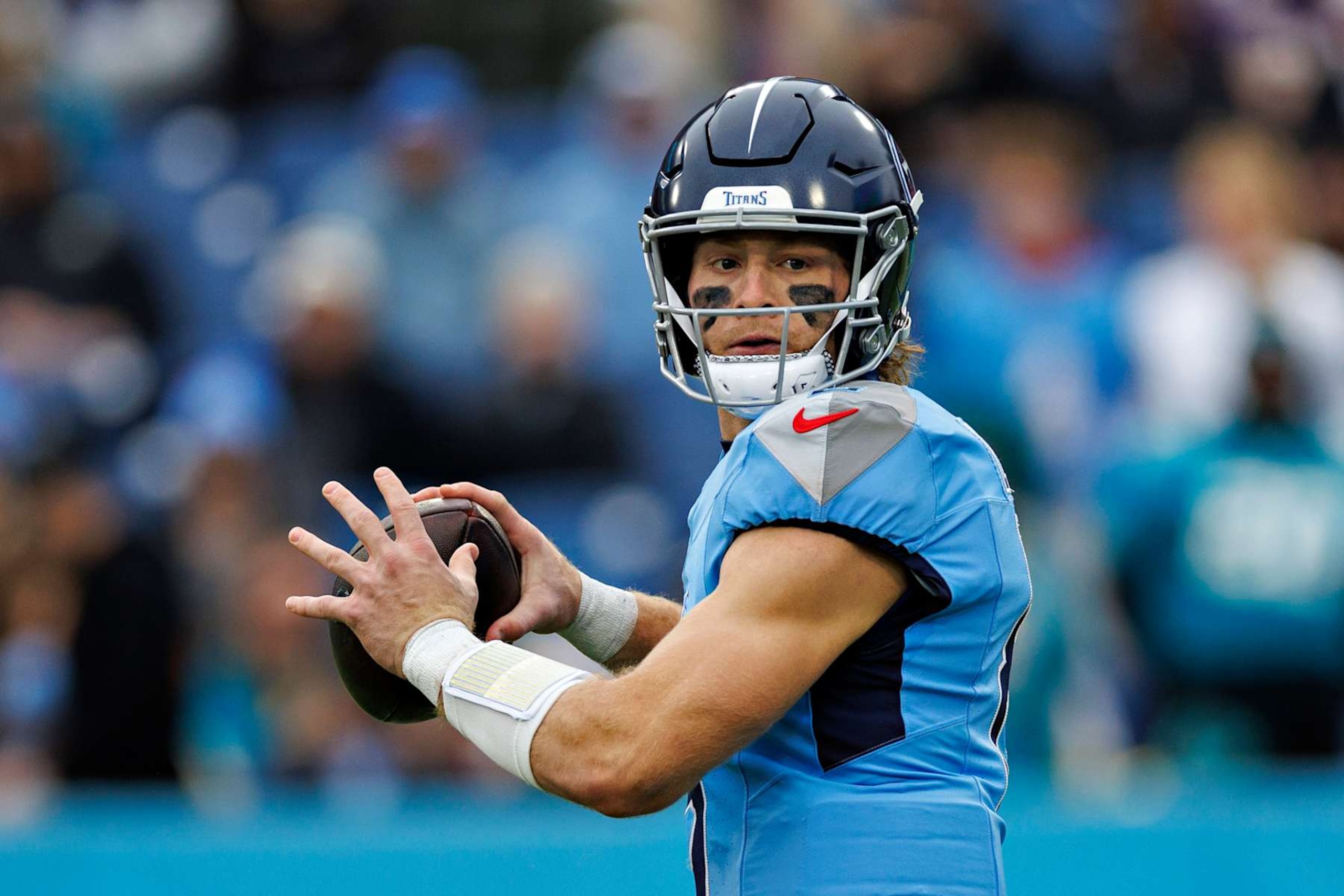 NASHVILLE, TENNESSEE - DECEMBER 8: Will Levis #8 of the Tennessee Titans throws a pass during a game against the Jacksonville Jaguars at Nissan Stadium on December 8, 2024 in Nashville, Tennessee. The Jaguars defeated the Titans 10-6.  (Photo by Wesley Hitt/Getty Images)