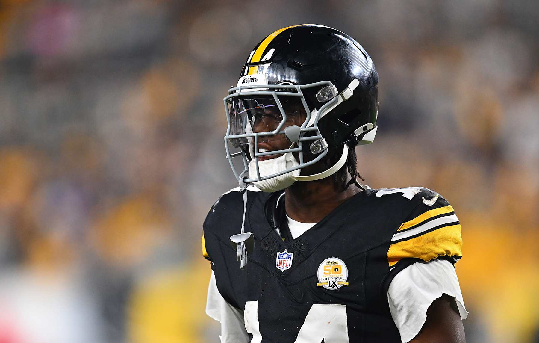 PITTSBURGH, PENNSYLVANIA - OCTOBER 20: George Pickens #14 of the Pittsburgh Steelers in action during the game against the New York Jets at Acrisure Stadium on October 20, 2024 in Pittsburgh, Pennsylvania. (Photo by Joe Sargent/Getty Images)