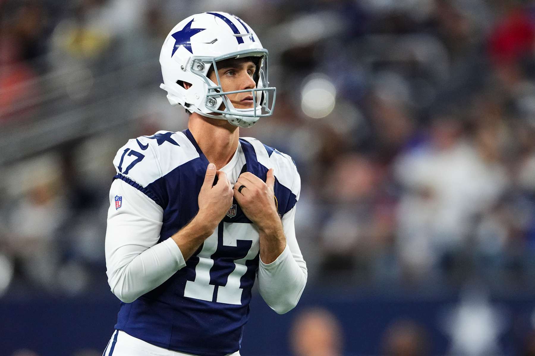 ARLINGTON, TX - NOVEMBER 28: Brandon Aubrey #17 of the Dallas Cowboys lines up before the snap during an NFL football game against the New York Giants at AT&T Stadium on November 28, 2024 in Arlington, Texas. (Photo by Cooper Neill/Getty Images)