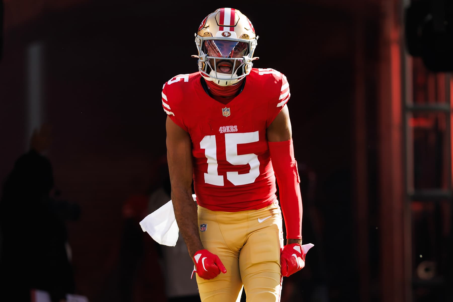 SANTA CLARA, CALIFORNIA - DECEMBER 8: Wide receiver Jauan Jennings #15 of the San Francisco 49ers enters the field during player introductions prior to an NFL football game against the Chicago Bears, at Levi's Stadium on December 8, 2024 in Santa Clara, California. (Photo by Brooke Sutton/Getty Images)