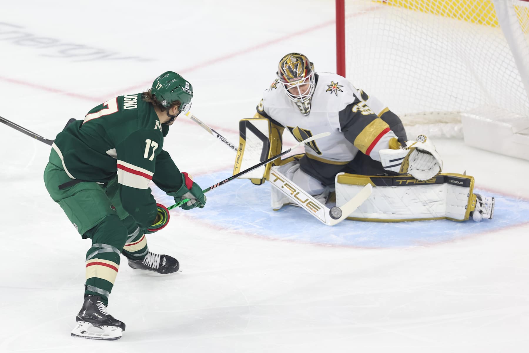 ST. PAUL, MN - DECEMBER 15: Vegas Golden Knights goaltender Ilya Samsonov (35) makes a save on a shot from Minnesota Wild left wing Marcus Foligno (17) during the NHL game between the Vegas Golden Knights and Minnesota Wild on December 15th, 2024, at the Xcel Energy Center in St. Paul, MN. (Photo by Bailey Hillesheim/Icon Sportswire via Getty Images)