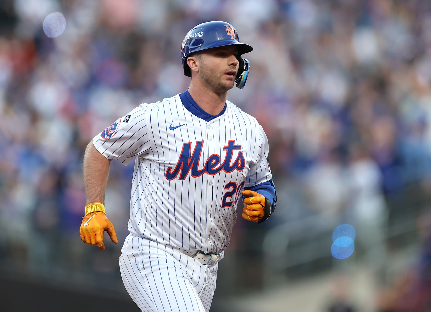 NEW YORK, NEW YORK - OCTOBER 18: Pete Alonso #20 of the New York Mets rounds the bases after hitting a three-run home run in the first inning against the Los Angeles Dodgers during Game Five of the National League Championship Series at Citi Field on October 18, 2024 in New York City. (Photo by Sarah Stier/Getty Images)