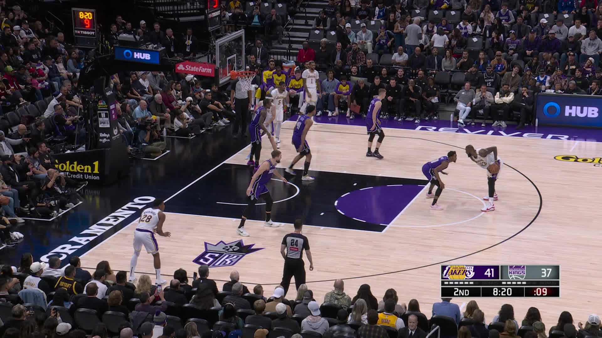 LeBron Scores on 3 Kings