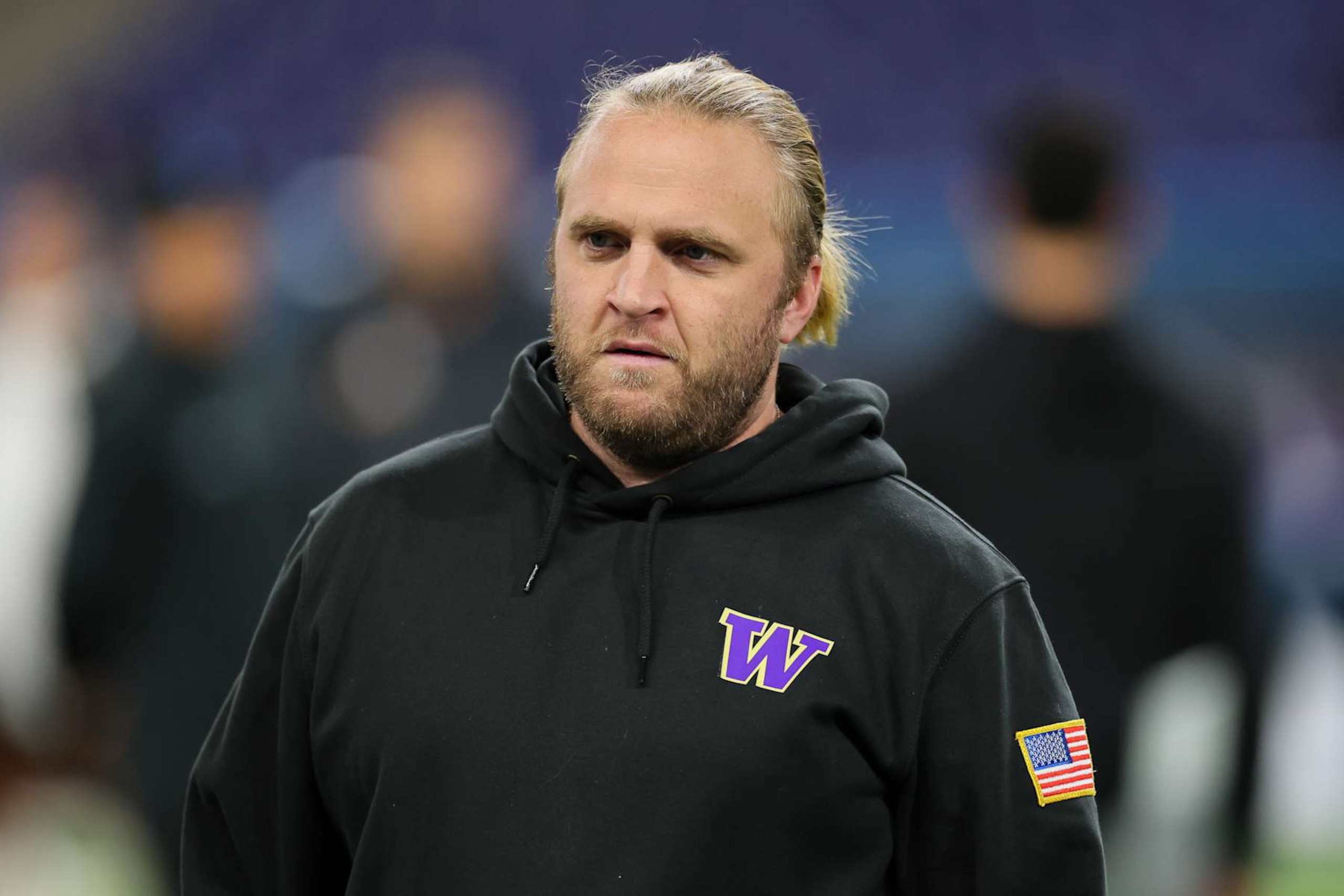 SEATTLE, WASHINGTON - NOVEMBER 15: Defensive coordinator Steve Belichick of the Washington Huskies looks on before the game against the UCLA Bruins at Husky Stadium on November 15, 2024 in Seattle, Washington. (Photo by Alika Jenner/Getty Images) SEATTLE, WASHINGTON - NOVEMBER 15: Defensive coordinator Steve Belichick of the Washington Huskies looks on before the game against the UCLA Bruins at Husky Stadium on November 15, 2024 in Seattle, Washington. (Photo by Alika Jenner/Getty Images)