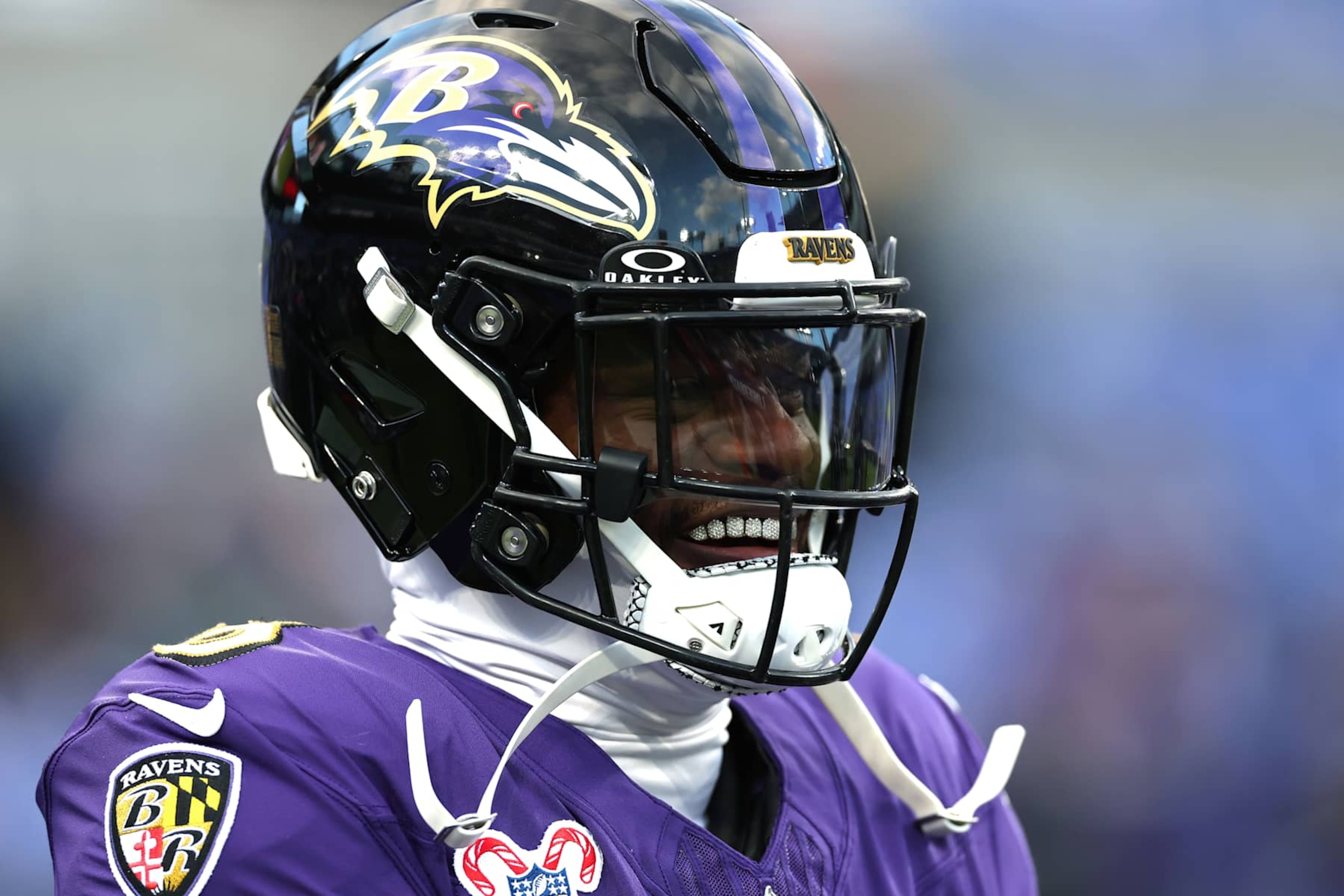 BALTIMORE, MARYLAND - DECEMBER 21: Lamar Jackson #8 of the Baltimore Ravens warms up before the game against the Pittsburgh Steelers at M&T Bank Stadium on December 21, 2024 in Baltimore, Maryland. (Photo by Patrick Smith/Getty Images)