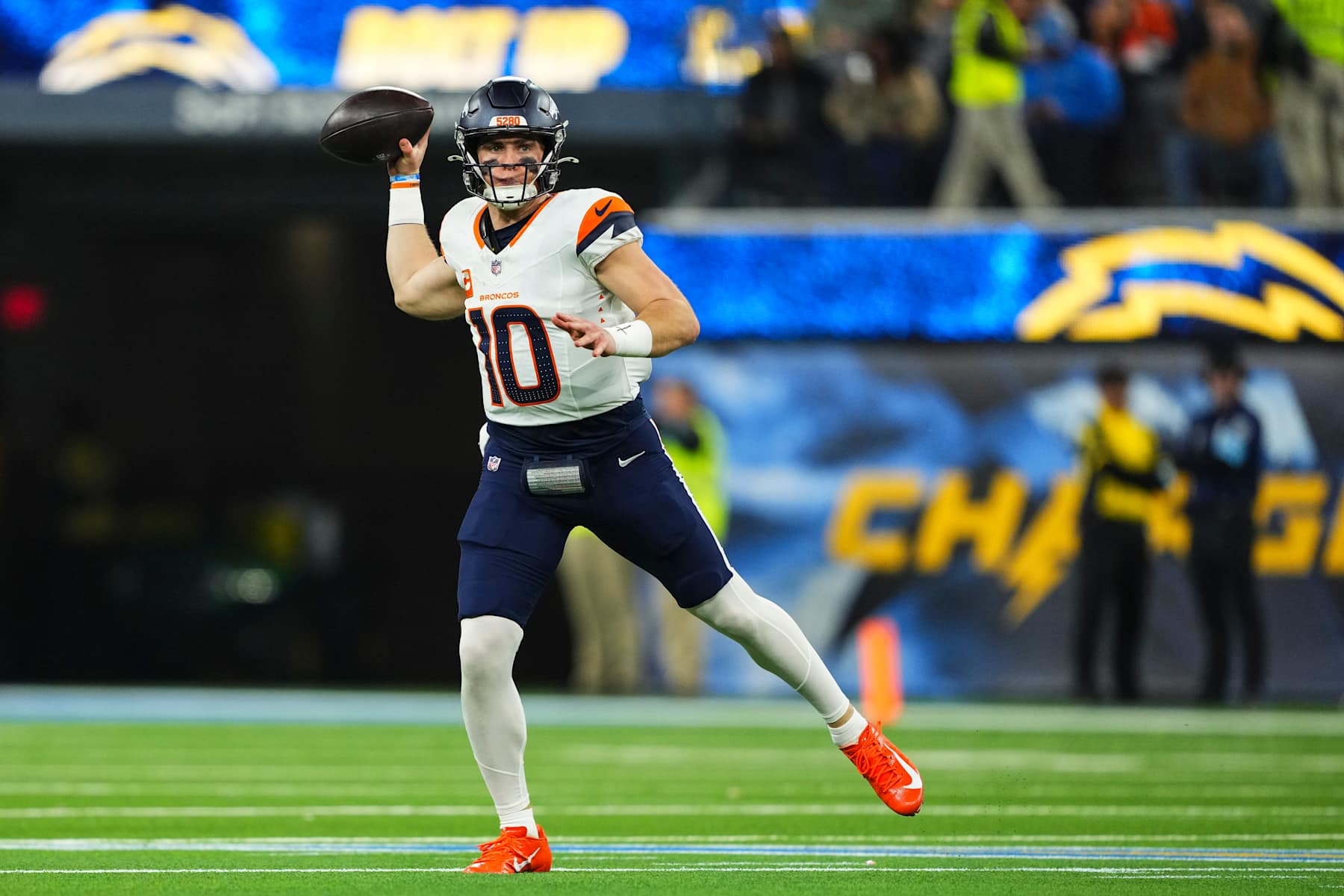 Broncos QB Bo Nix
