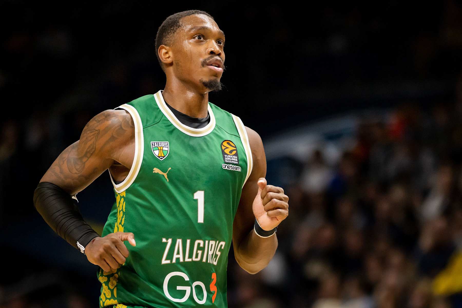 BERLIN, GERMANY - DECEMBER 17: Lonnie Walker IV of Zalgiris Kaunas looks on during the Turkish Airlines EuroLeague Regular Season Round 16 match between Alba Berlin and Zalgiris Kaunas at Uber Arena on December 17, 2024 in Berlin, Germany. (Photo by Inaki Esnaola/Getty Images)