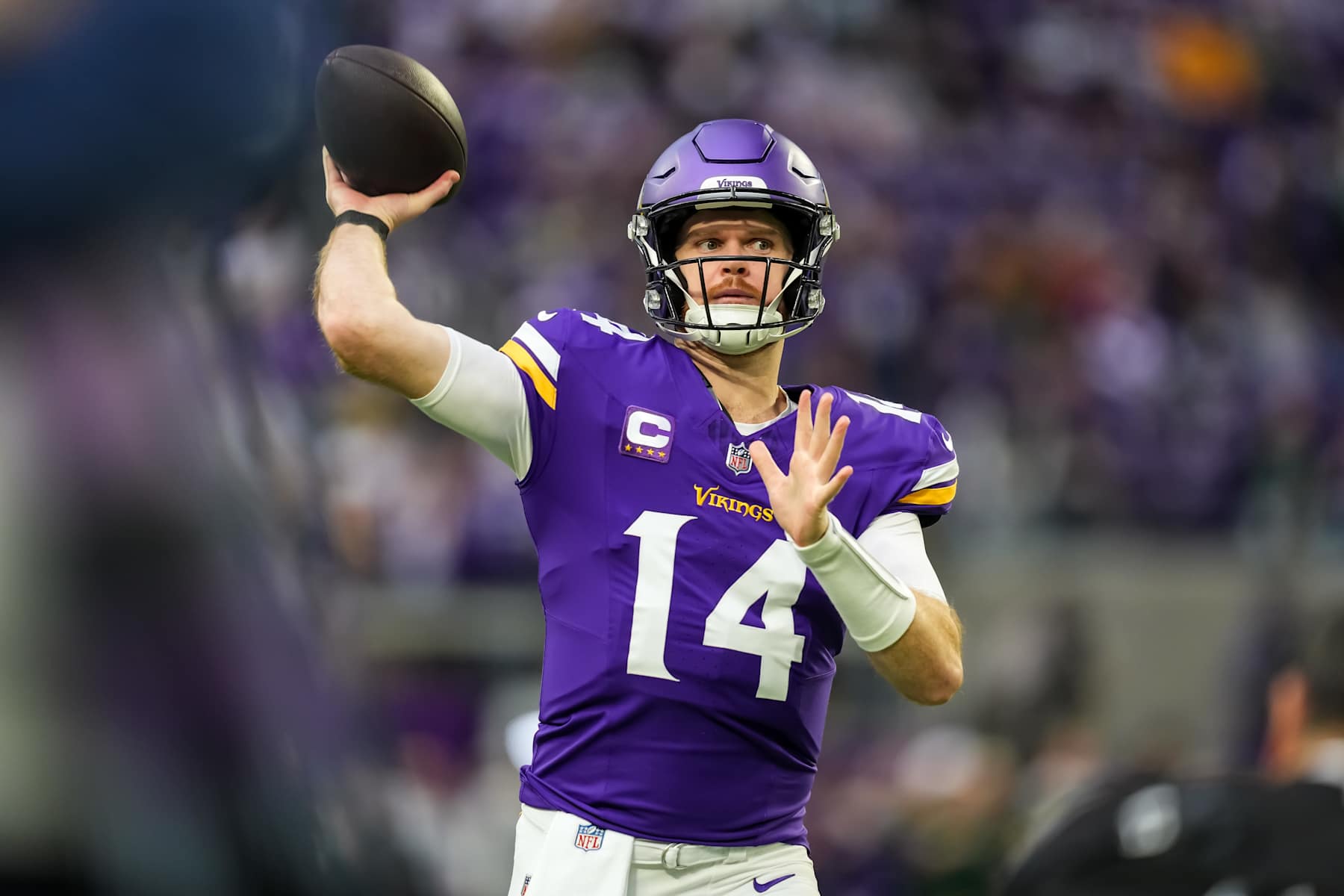 MINNEAPOLIS, MINNESOTA - DECEMBER 29: Sam Darnold #14 of the Minnesota Vikings throws prior to a game between the Minnesota Vikings and Green Bay Packers at U.S. Bank Stadium on December 29, 2024 in Minneapolis, Minnesota. (Photo by Brace Hemmelgarn/Getty Images)