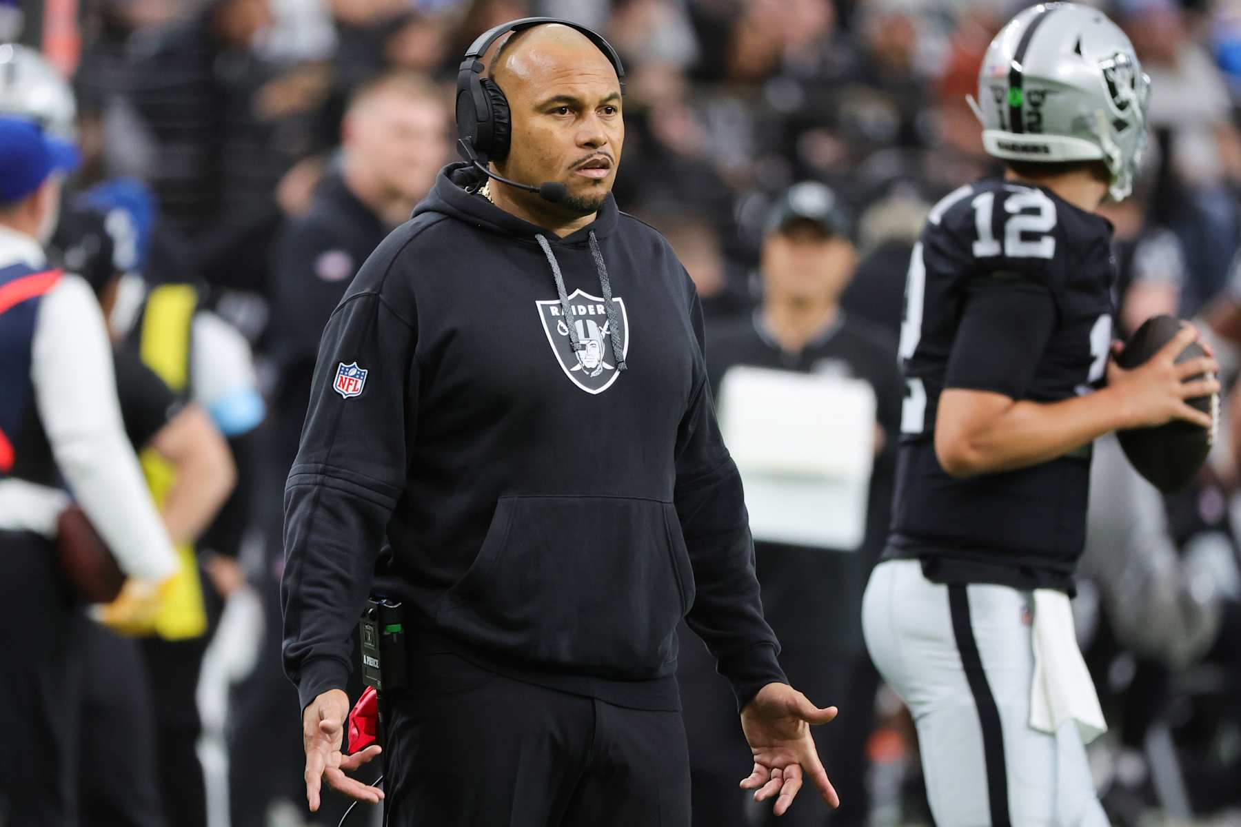 LAS VEGAS, NEVADA - JANUARY 05: Head coach Antonio Pierce of the Las Vegas Raiders reacts to a play  against the Los Angeles Chargers during the first quarter at Allegiant Stadium on January 05, 2025 in Las Vegas, Nevada. (Photo by Ethan Miller/Getty Images)