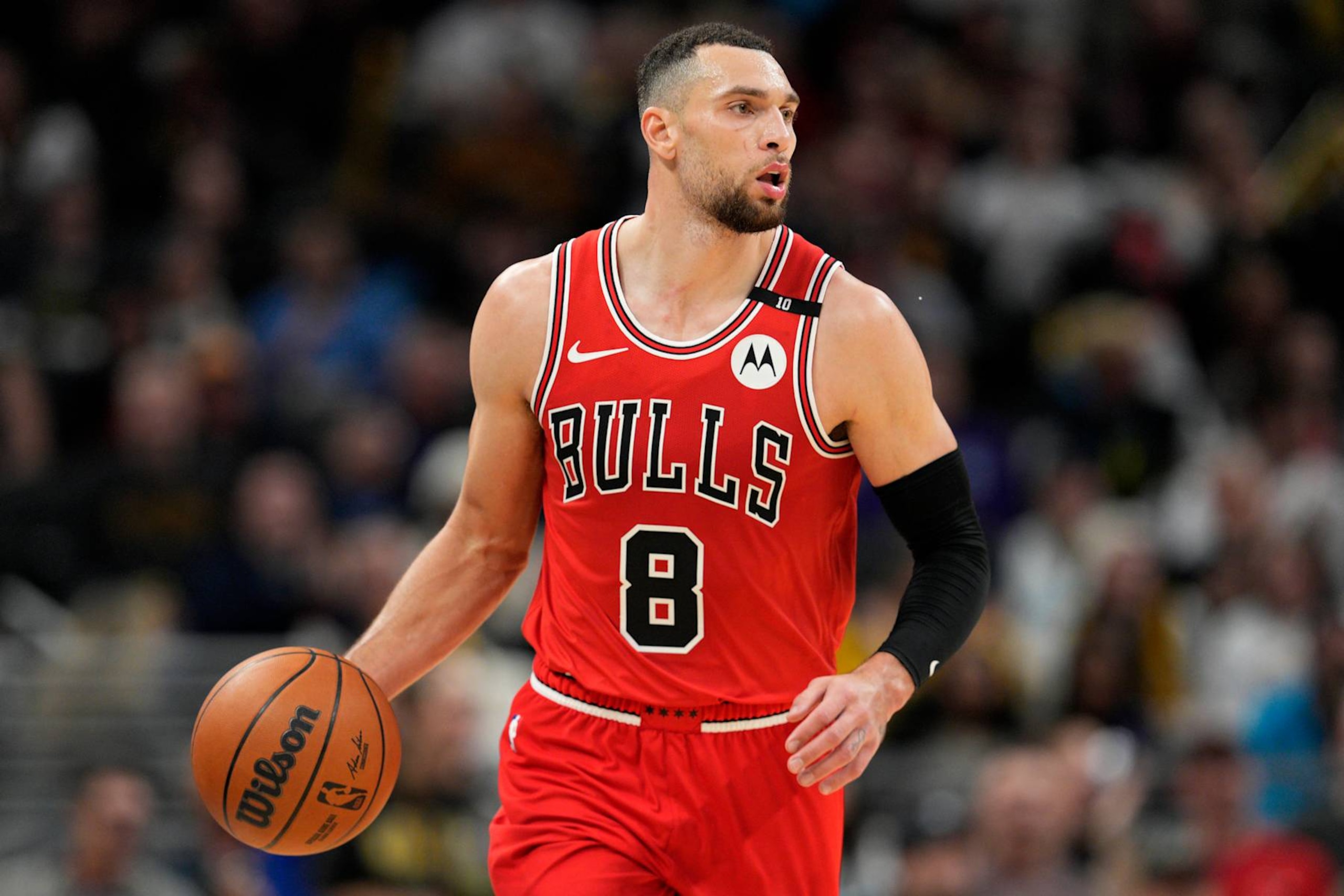 INDIANAPOLIS, INDIANA - JANUARY 08: Zach LaVine #8 of the Chicago Bulls dribbles during the second half of an NBA basketball game against the Indiana Pacers at Gainbridge Fieldhouse on January 08, 2025 in Indianapolis, Indiana. NOTE TO USER: User expressly acknowledges and agrees that, by downloading and or using this Photograph, user is consenting to the terms and conditions of the Getty Images License Agreement. (Photo by Jeff Dean/Getty Images) INDIANAPOLIS, INDIANA - JANUARY 08: Zach LaVine #8 of the Chicago Bulls dribbles during the second half of an NBA basketball game against the Indiana Pacers at Gainbridge Fieldhouse on January 08, 2025 in Indianapolis, Indiana. NOTE TO USER: User expressly acknowledges and agrees that, by downloading and or using this Photograph, user is consenting to the terms and conditions of the Getty Images License Agreement. (Photo by Jeff Dean/Getty Images)